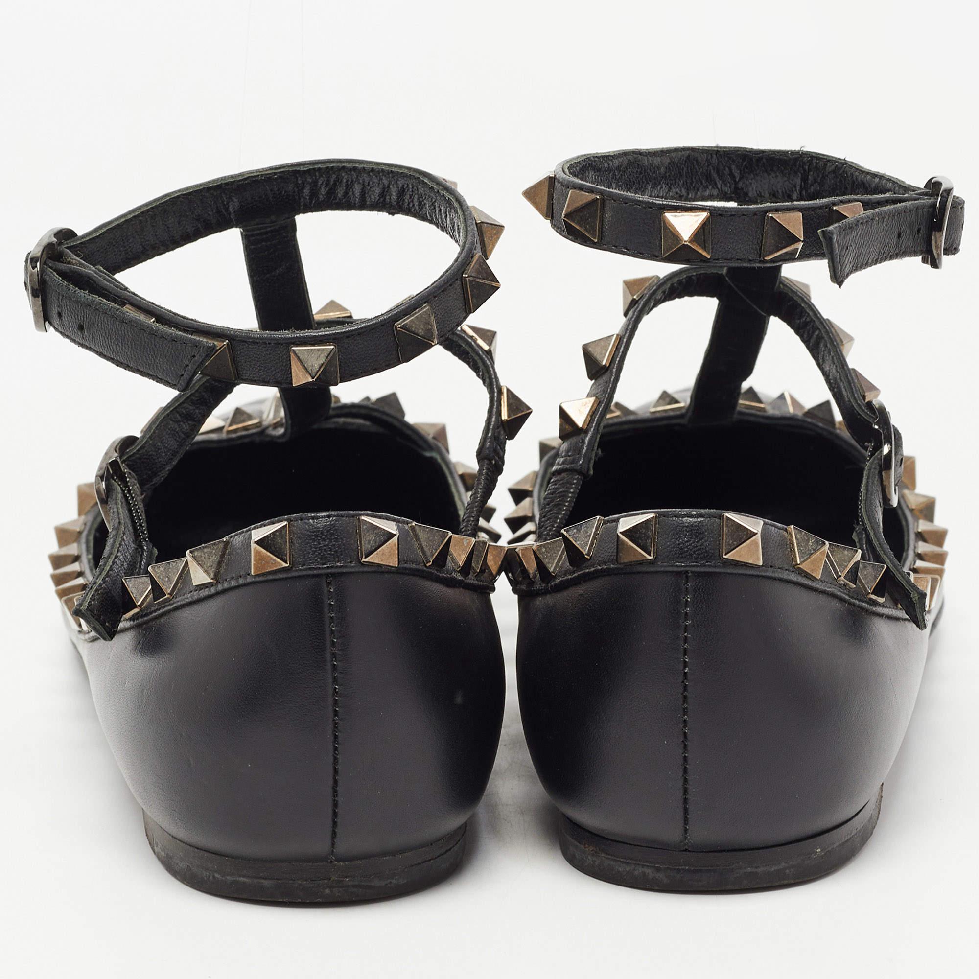 Valentino Black Leather Rockstud Ankle Strap Ballet Flats Size 37 In Good Condition In Dubai, Al Qouz 2