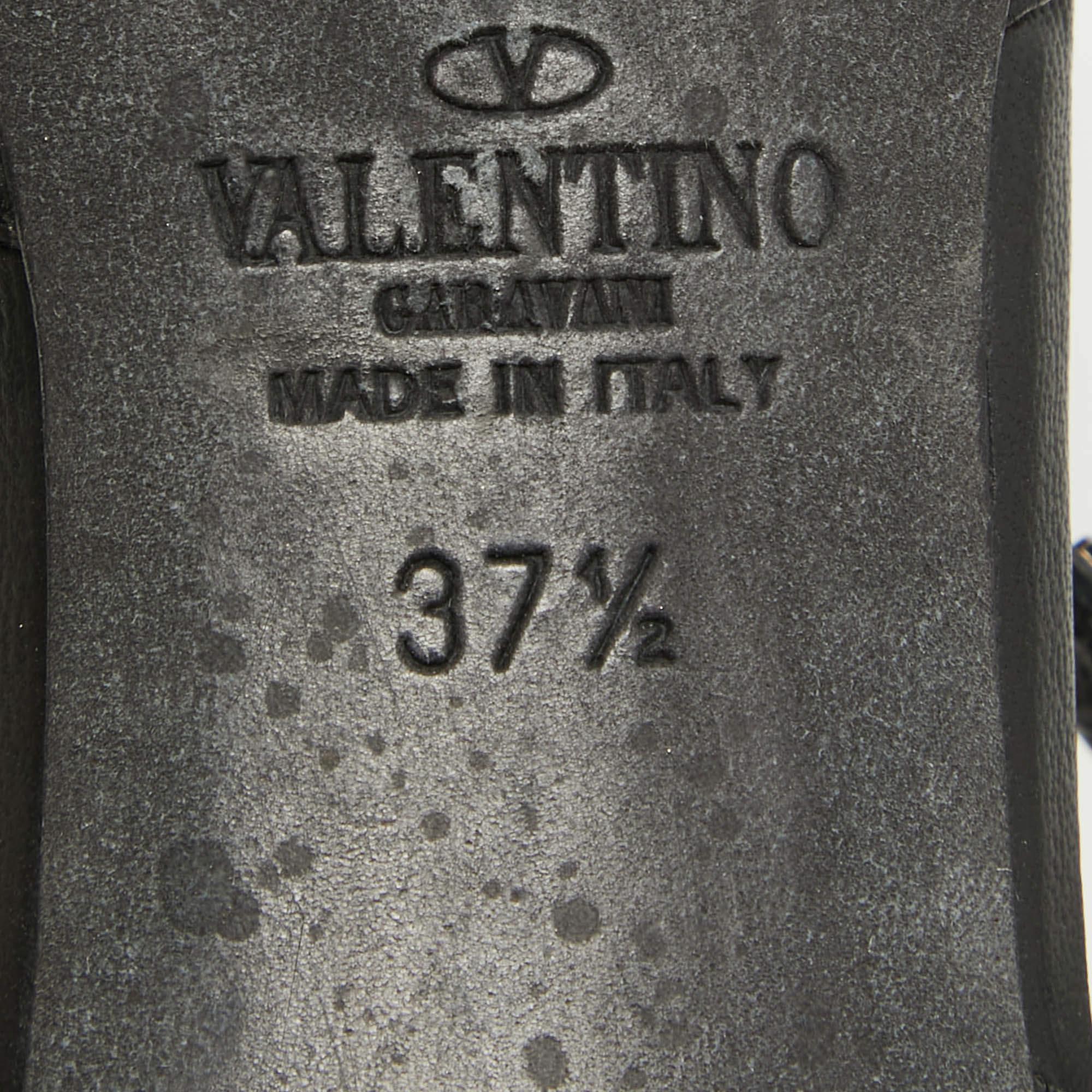 Valentino Black Leather Rockstud Ankle Strap Pumps Size 37.5 For Sale 3