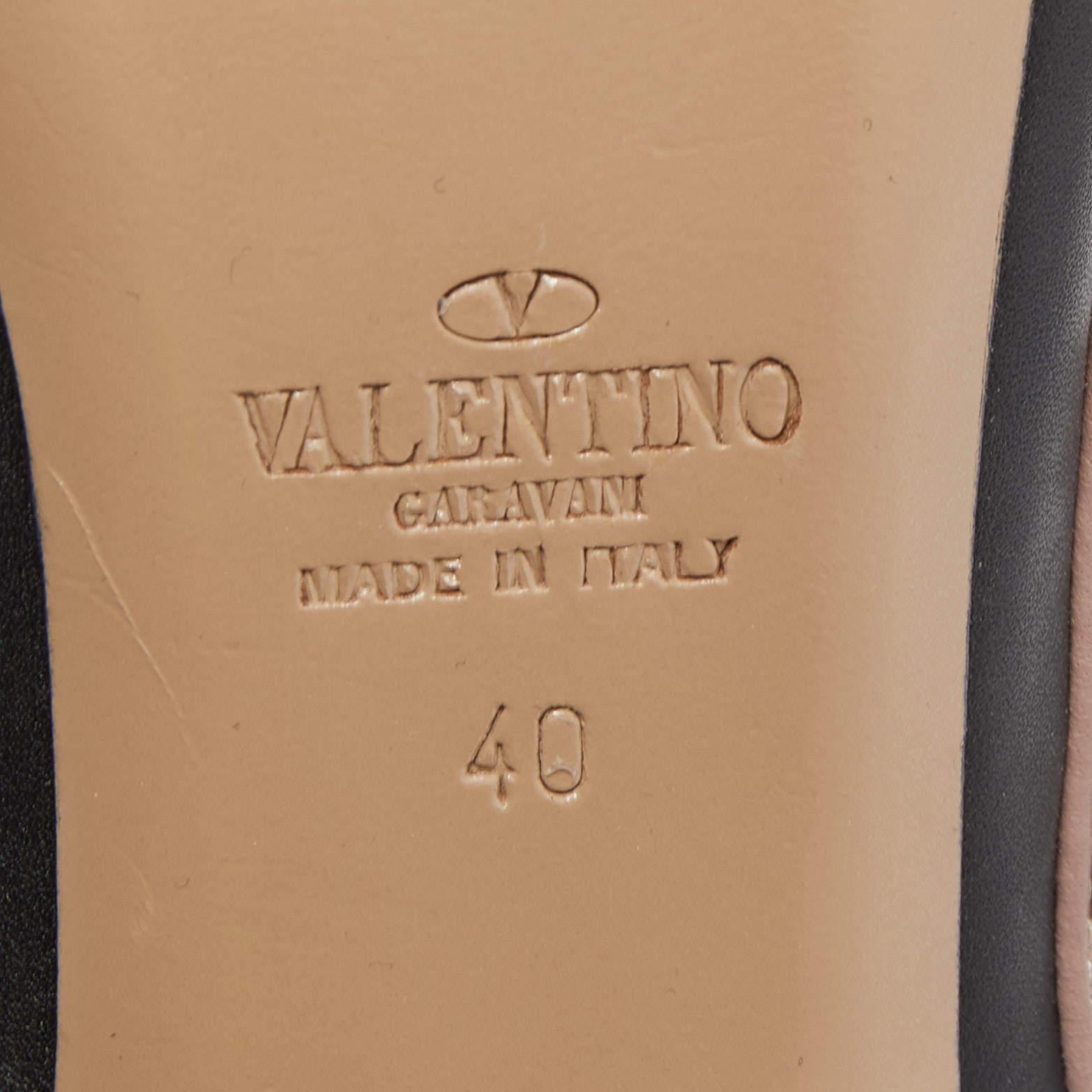 Valentino Black Leather Rockstud Ankle Strap Pumps Size 40 2