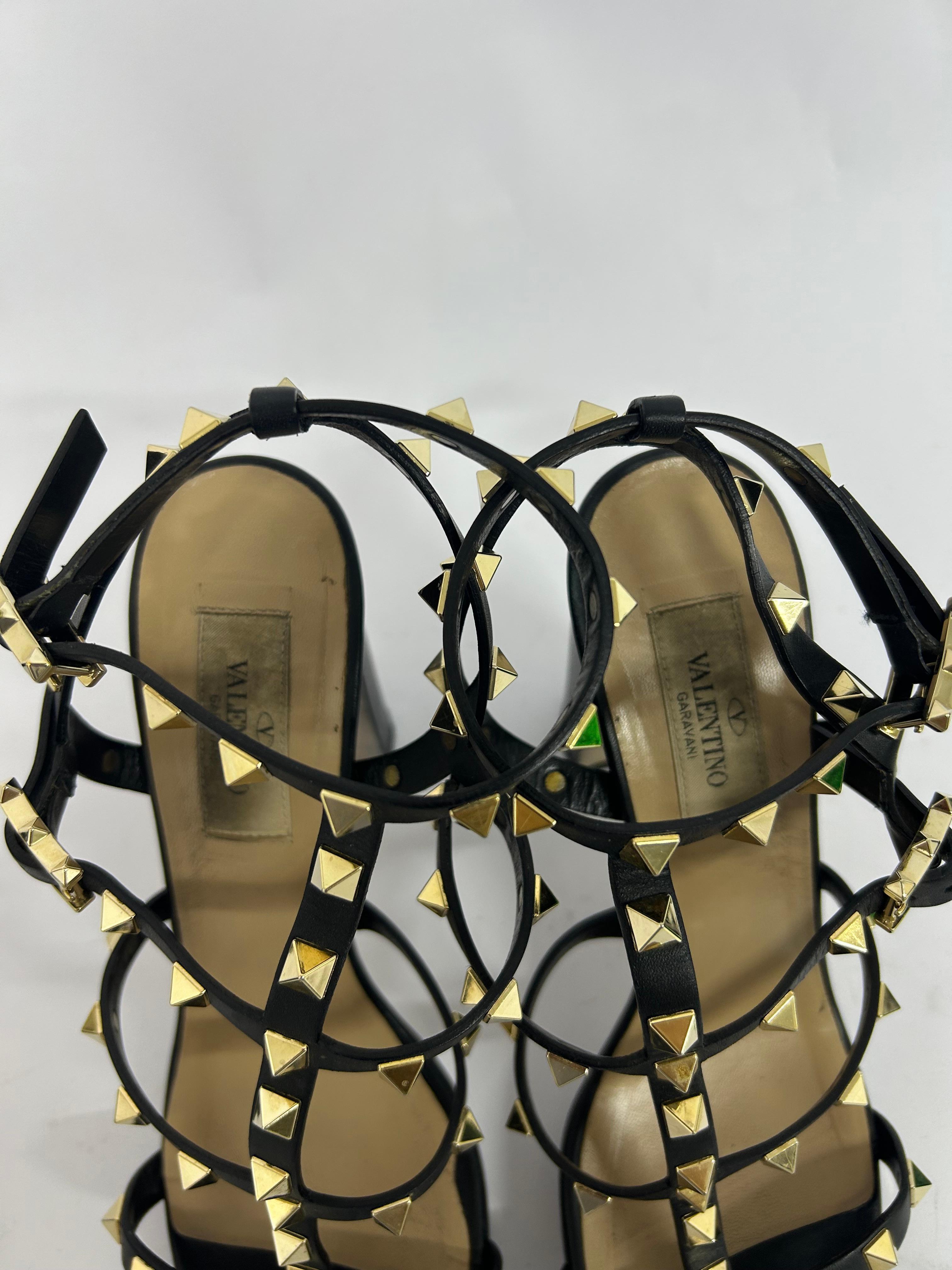 Valentino - EU 38 For Sale 1