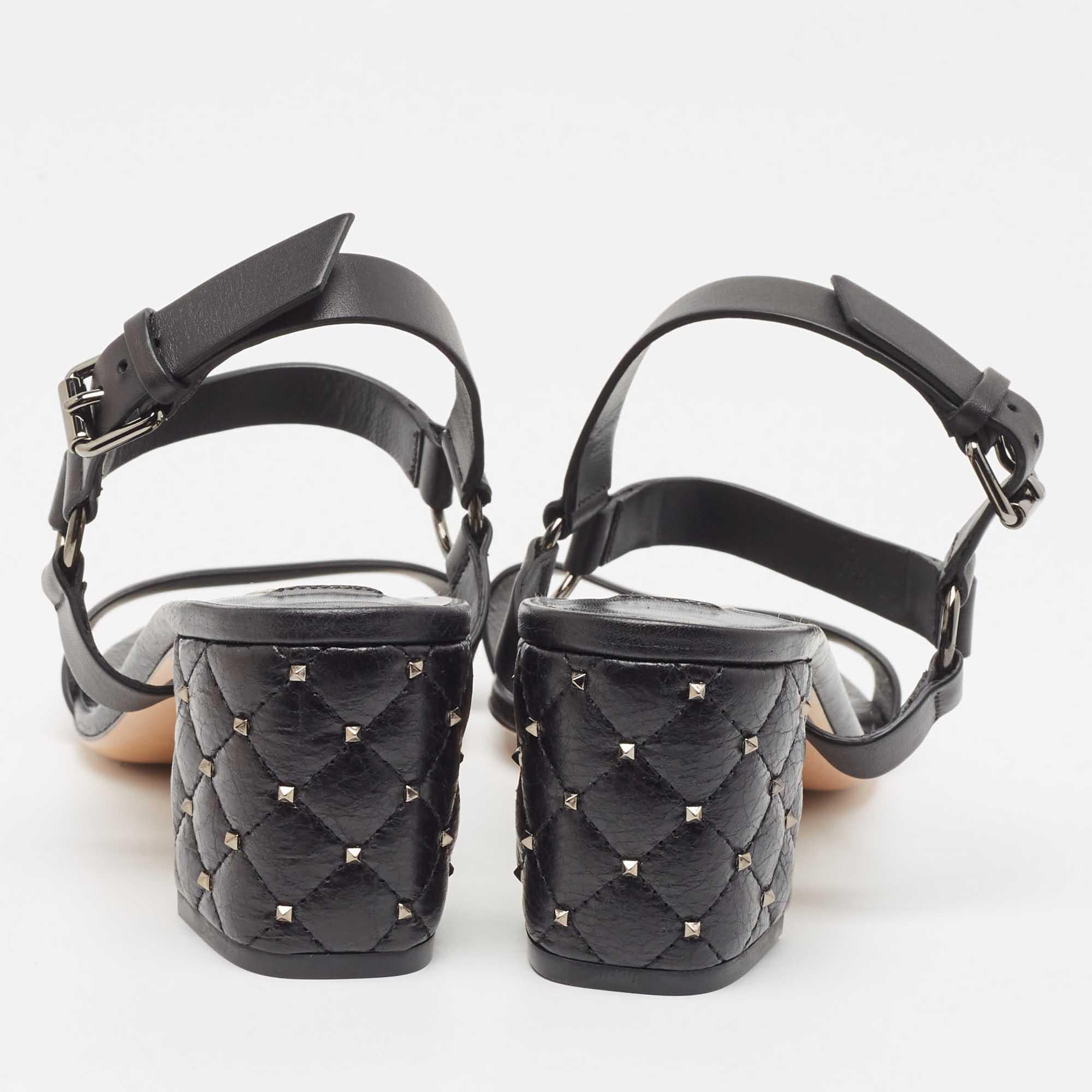 Valentino Black Leather Rockstud Ankle Strap Sandals Size 38.5 For Sale 3