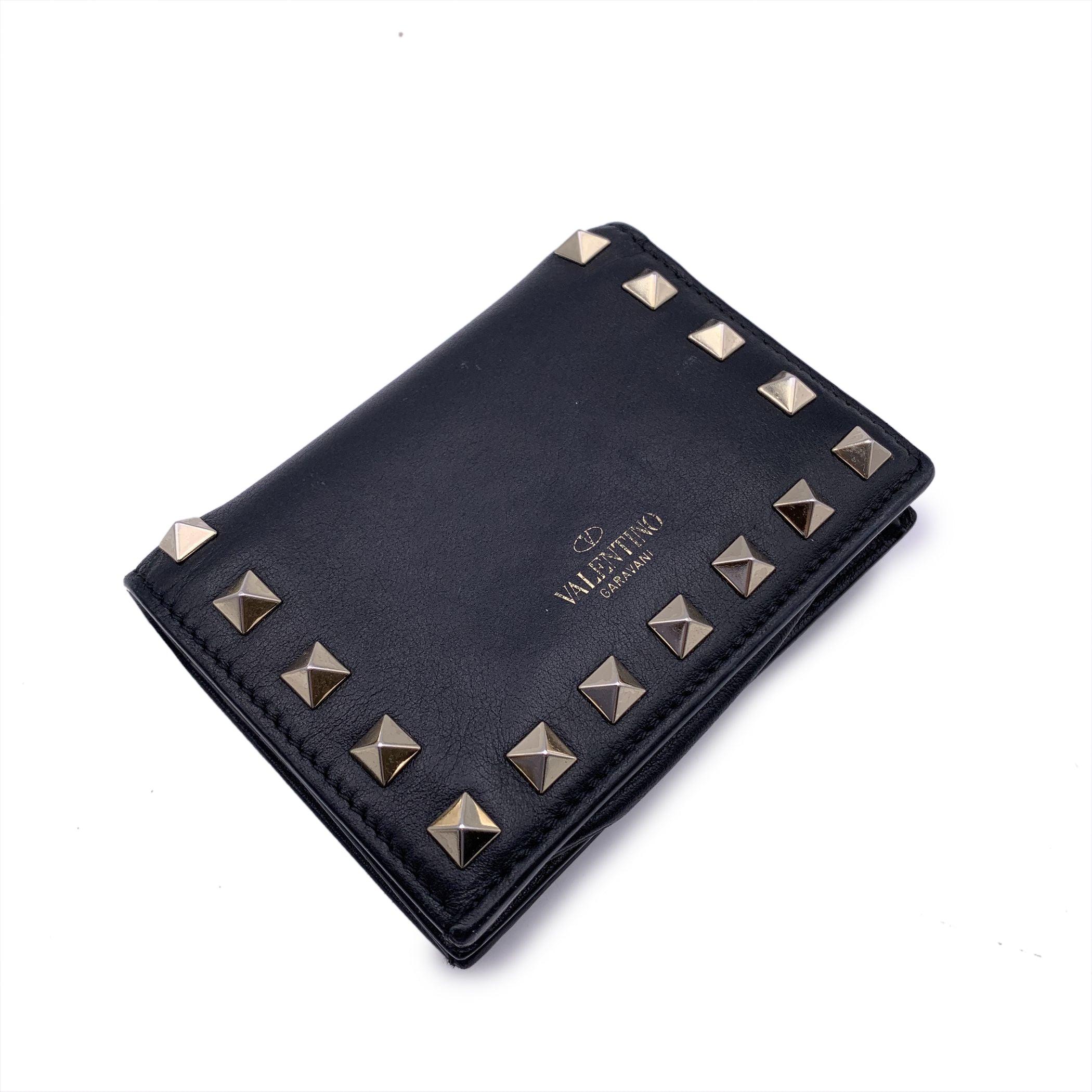 Valentino Black Leather Rockstud Compact French Flap Wallet In Good Condition In Rome, Rome