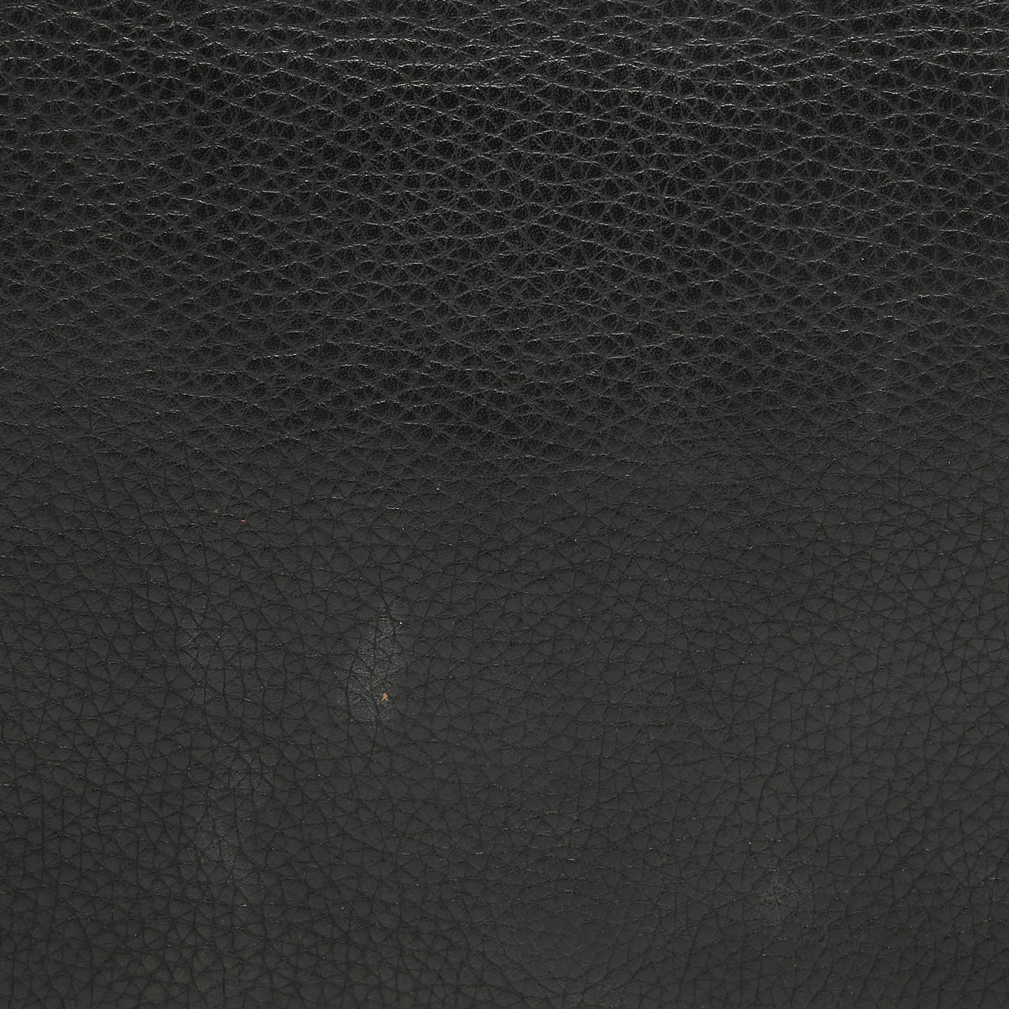Valentino Black Leather Rockstud Flap Organizer Clutch For Sale 2