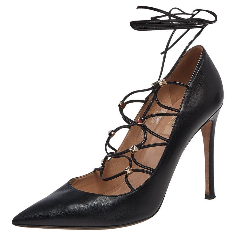 Valentino Leather Rockstud Lace Up Toe Pumps Size 39.5 at 1stDibs