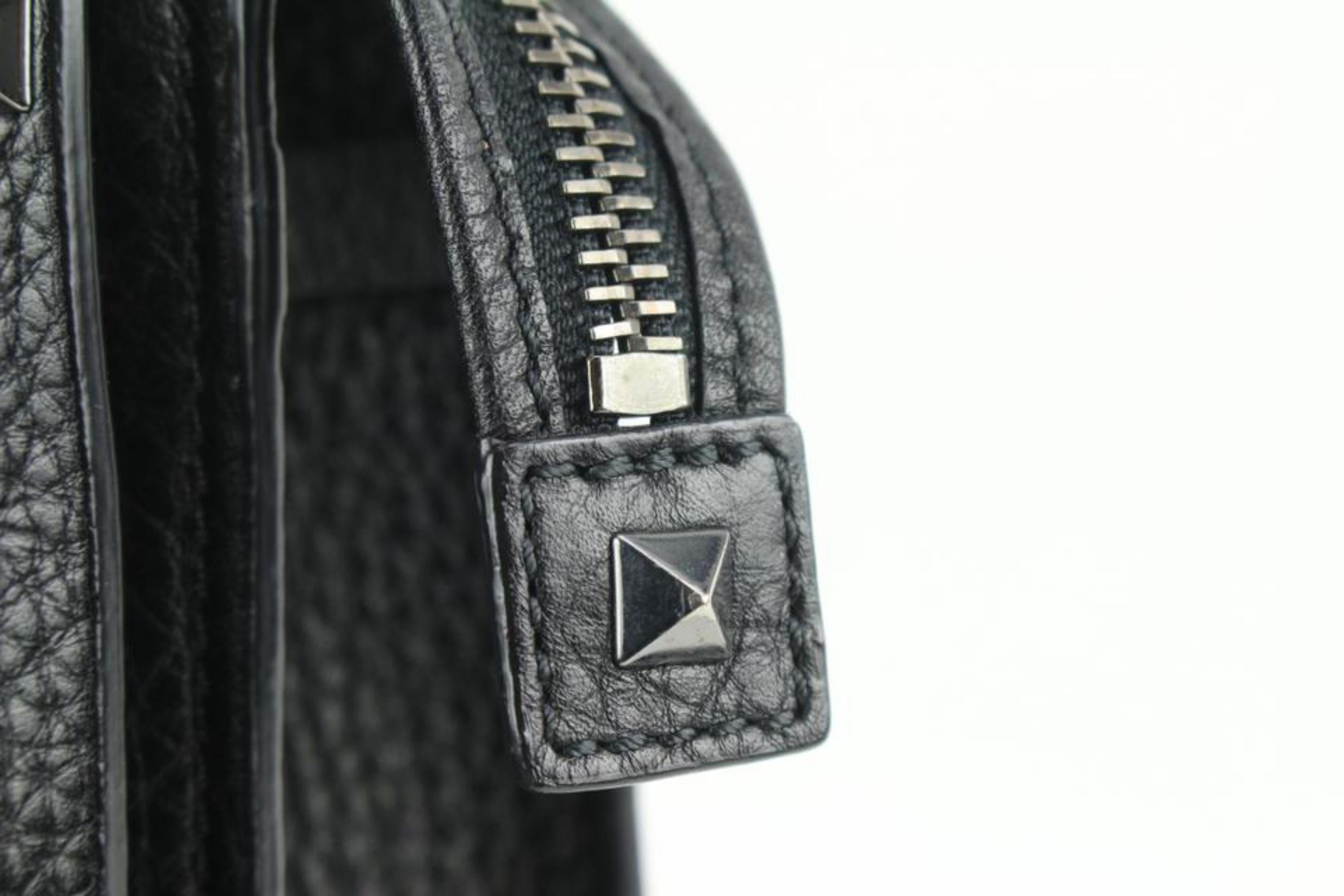 Valentino Black Leather Rockstud Panel Clutch Handle Bag 111va17 For Sale 8