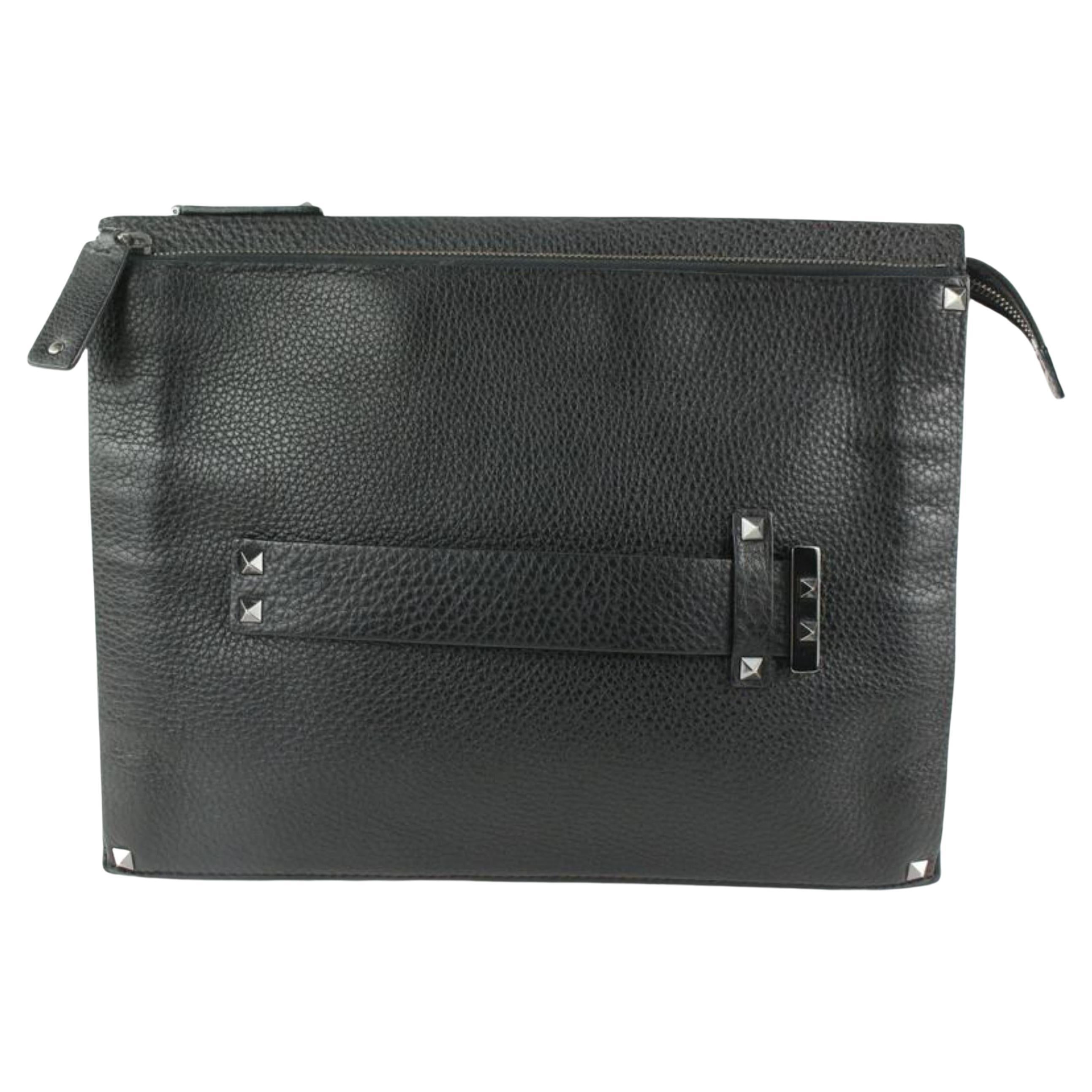 Valentino Black Leather Rockstud Panel Clutch Handle Bag 111va17 For Sale