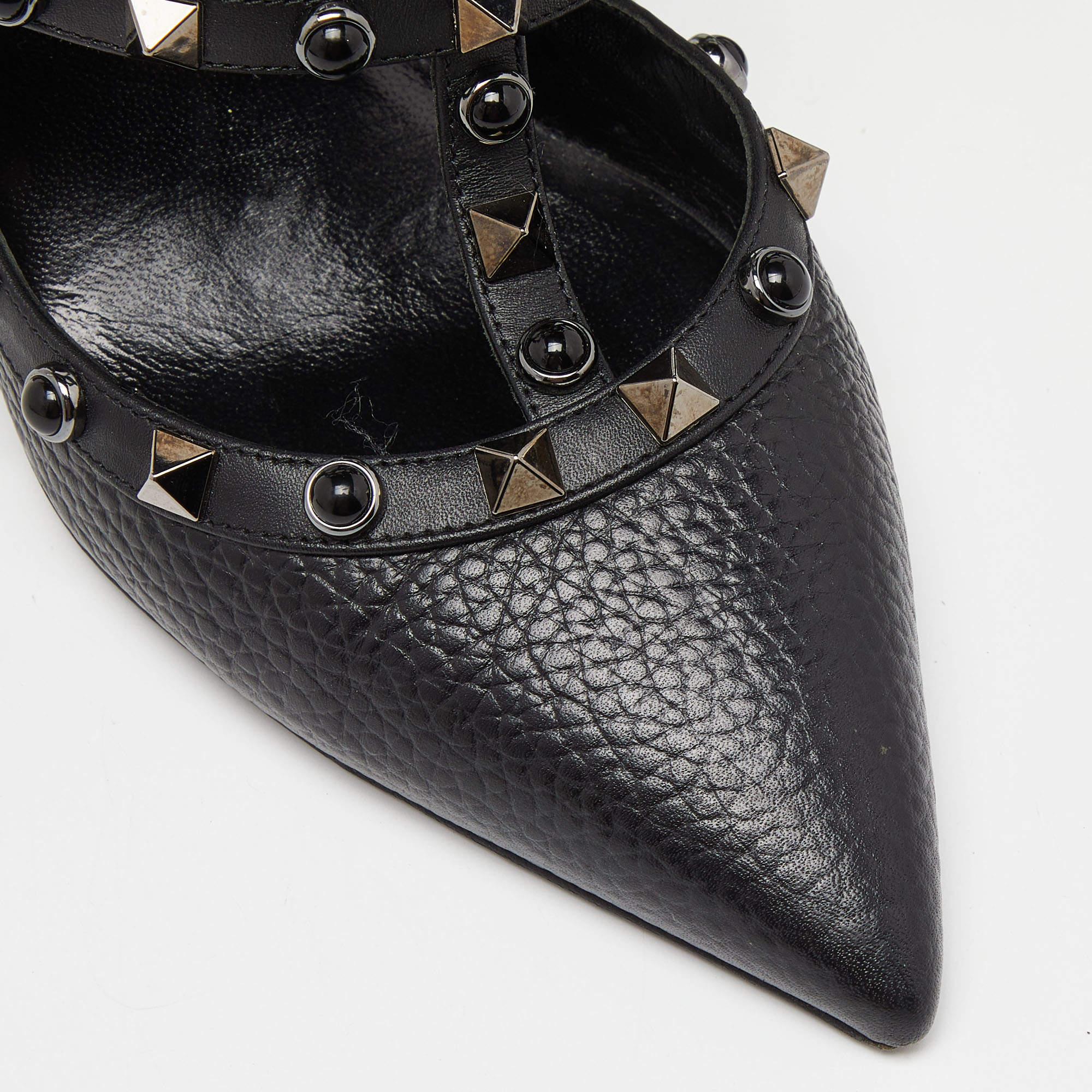 Valentino Leather Black Rockstud Strappy Pointed Toe Pumps Size 37.5 Pour femmes en vente