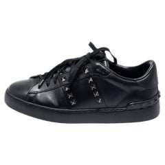 Valentino Black Leather Rockstud Untitled Low-Top Sneakers Size 39.5