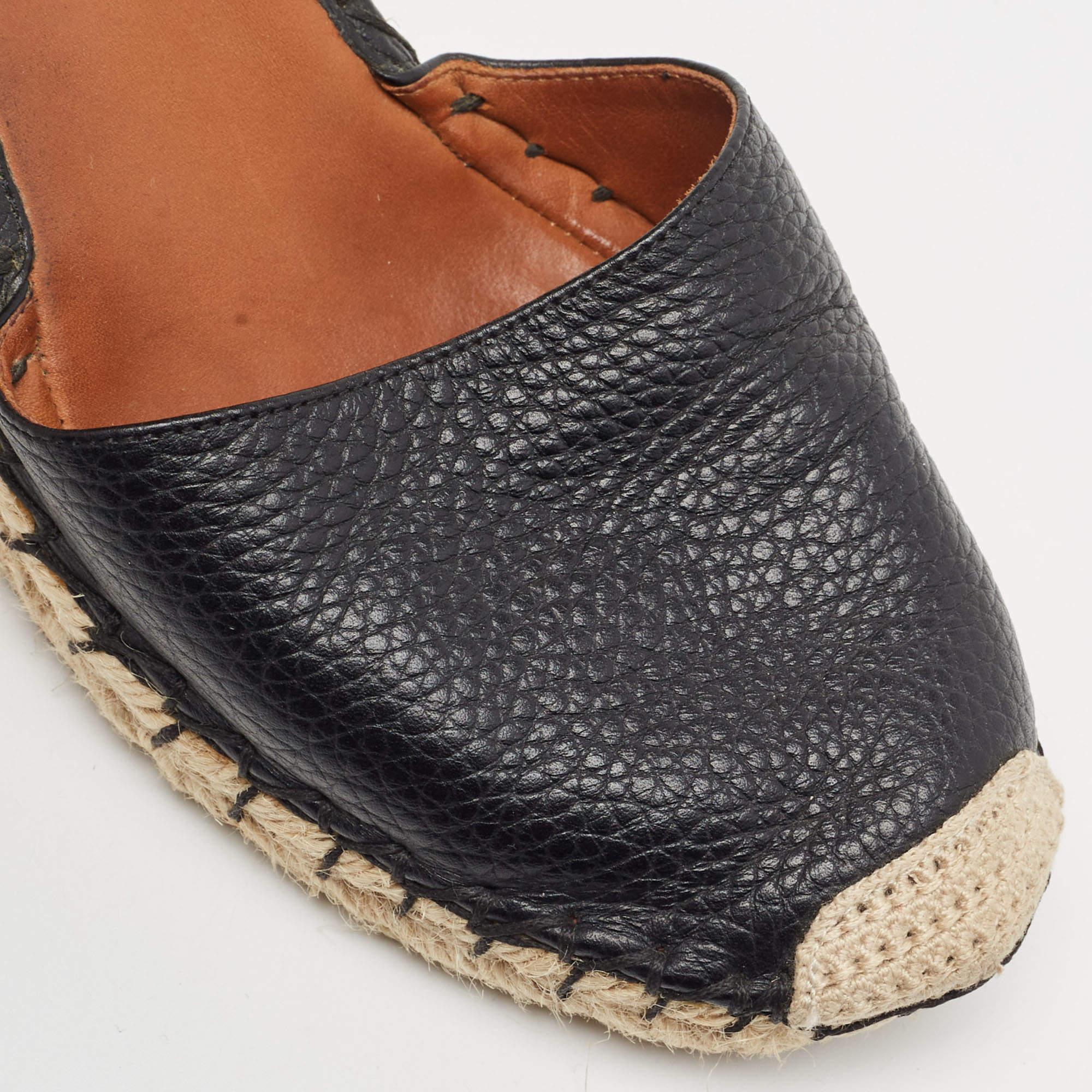 Valentino Black Leather Rockstud Wedge Sandals Size 37 For Sale 4