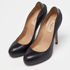 Valentino Black Leather Round Toe Pumps Size 36