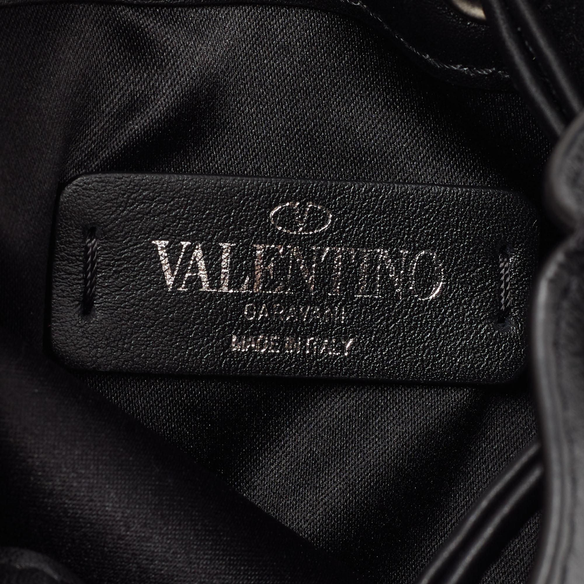 Valentino Black Leather VLogo Drawstring Pouch Bag For Sale 3