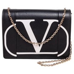 Valentino Black Leather VLogo Flap Wallet On Chain
