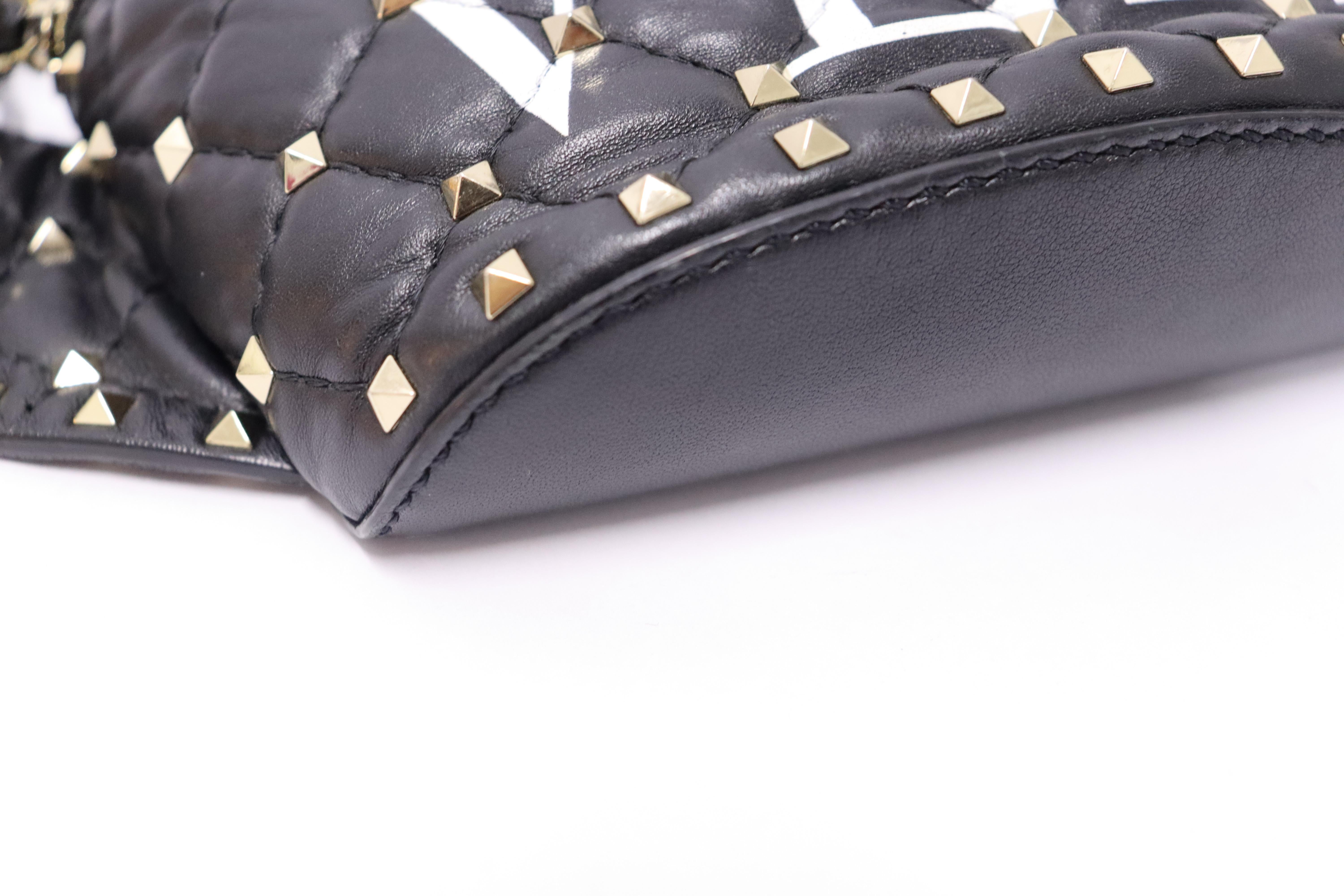 Valentino Black Leather VLTN Rockstud Bum Bag For Sale 5