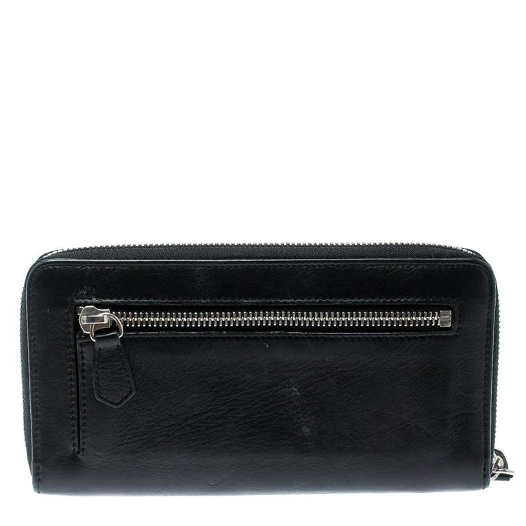 Valentino Black Leather Zip Around Wallet For Sale at 1stDibs