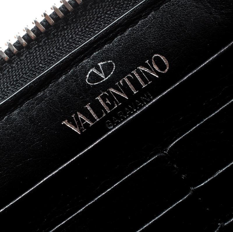 Valentino Black Leather Zip Around Wallet 1
