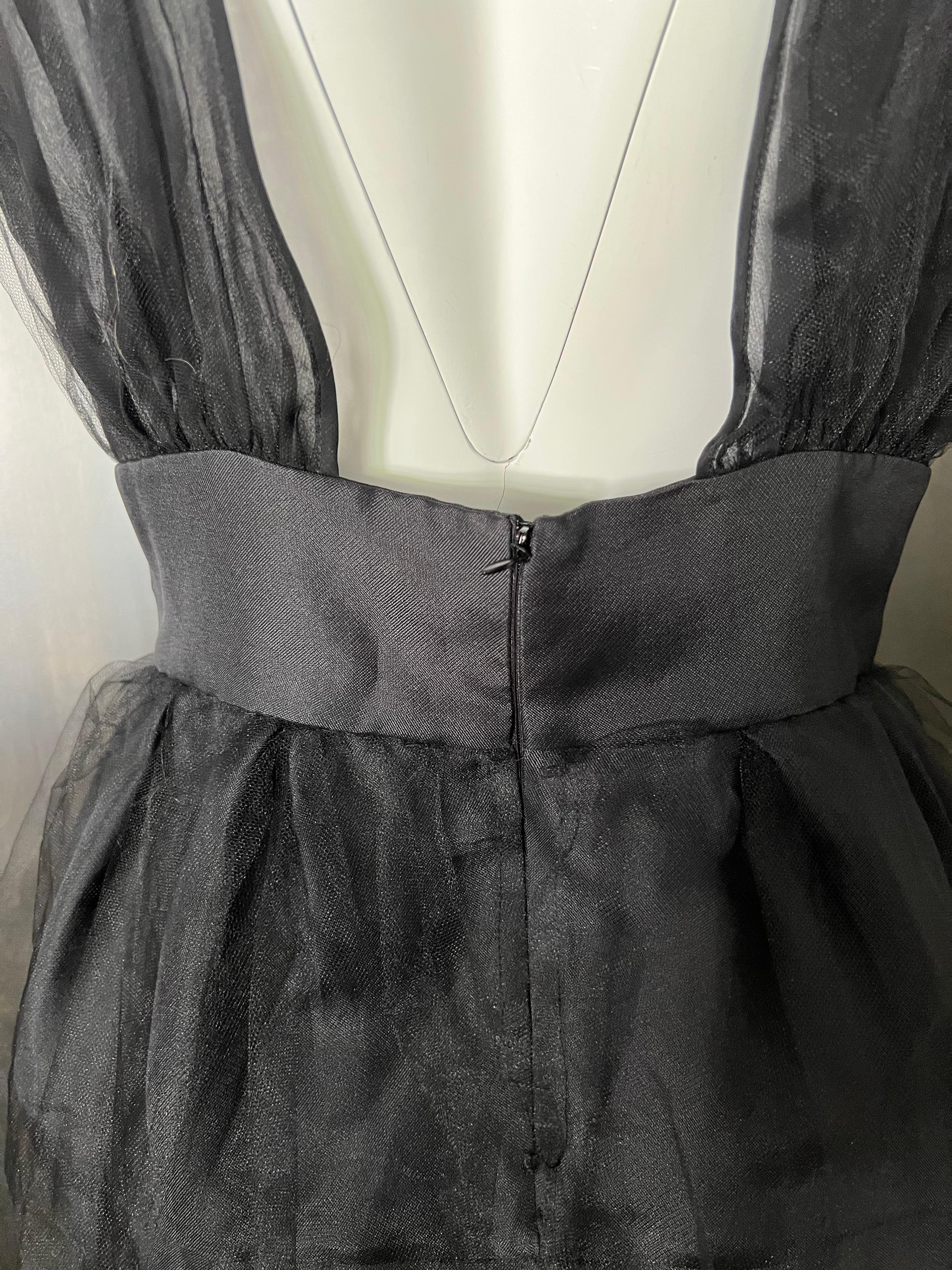 Valentino Black Mini Silk Dress, Size 10 In Excellent Condition For Sale In Beverly Hills, CA