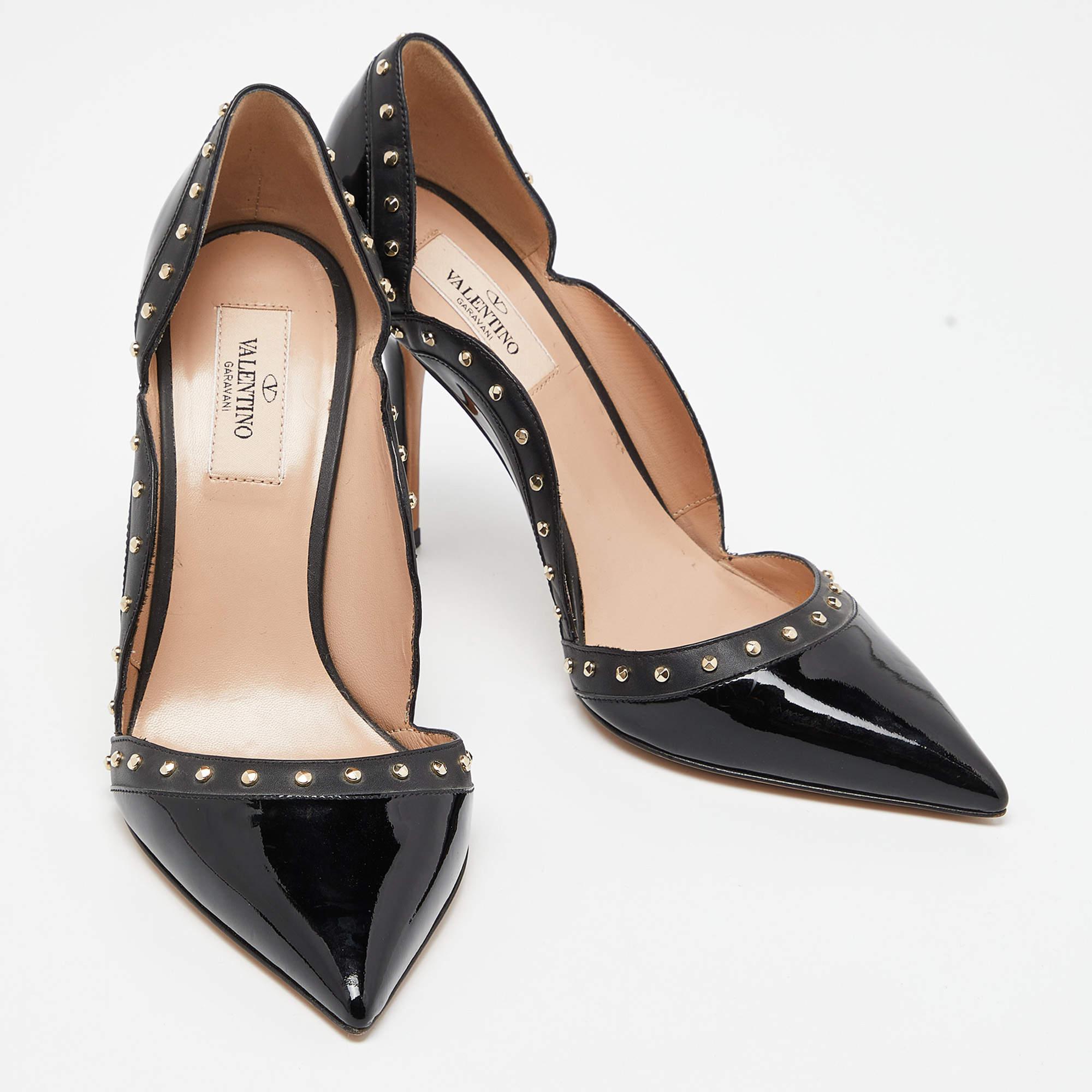 Valentino Black Patent and Leather Studded Pointed Toe Pumps Size 38 For Sale 1