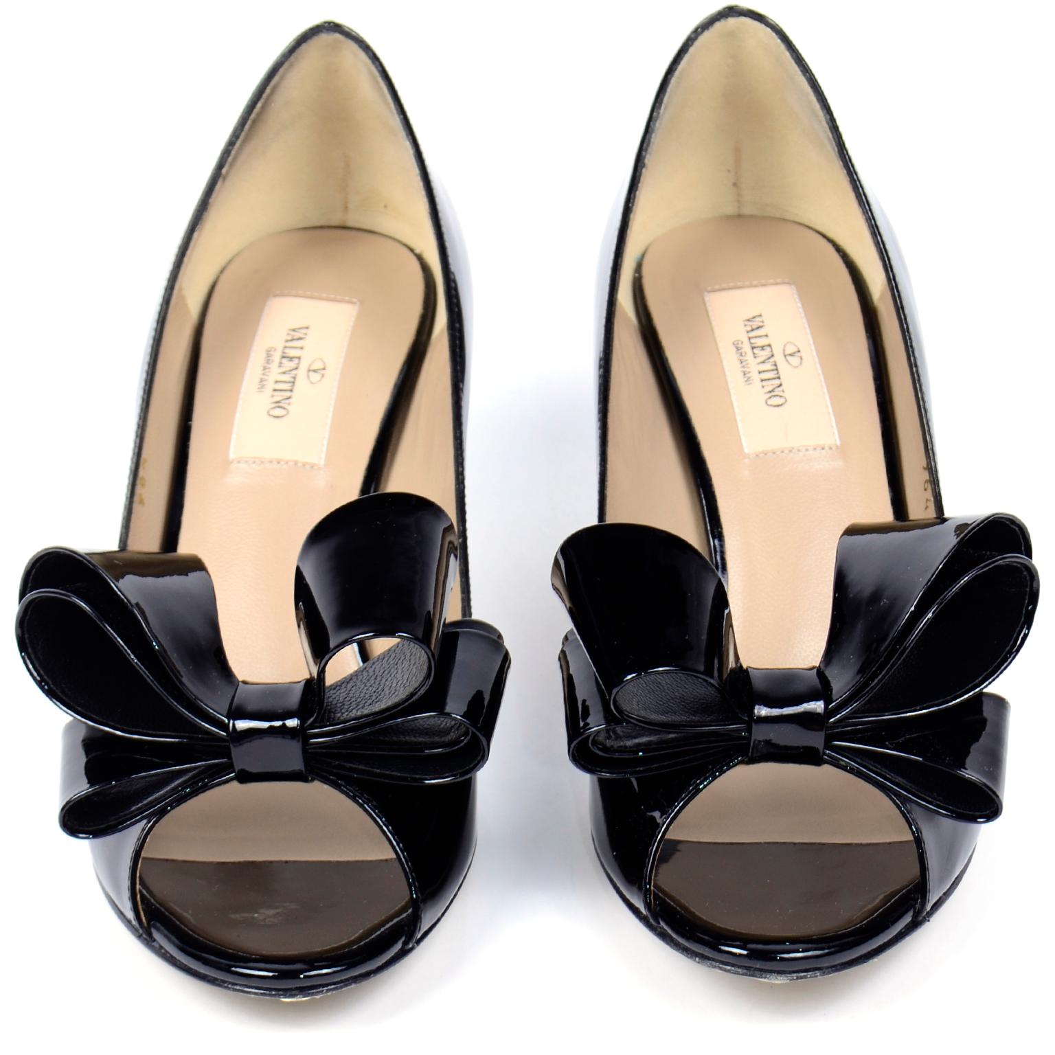 valentino bow pumps