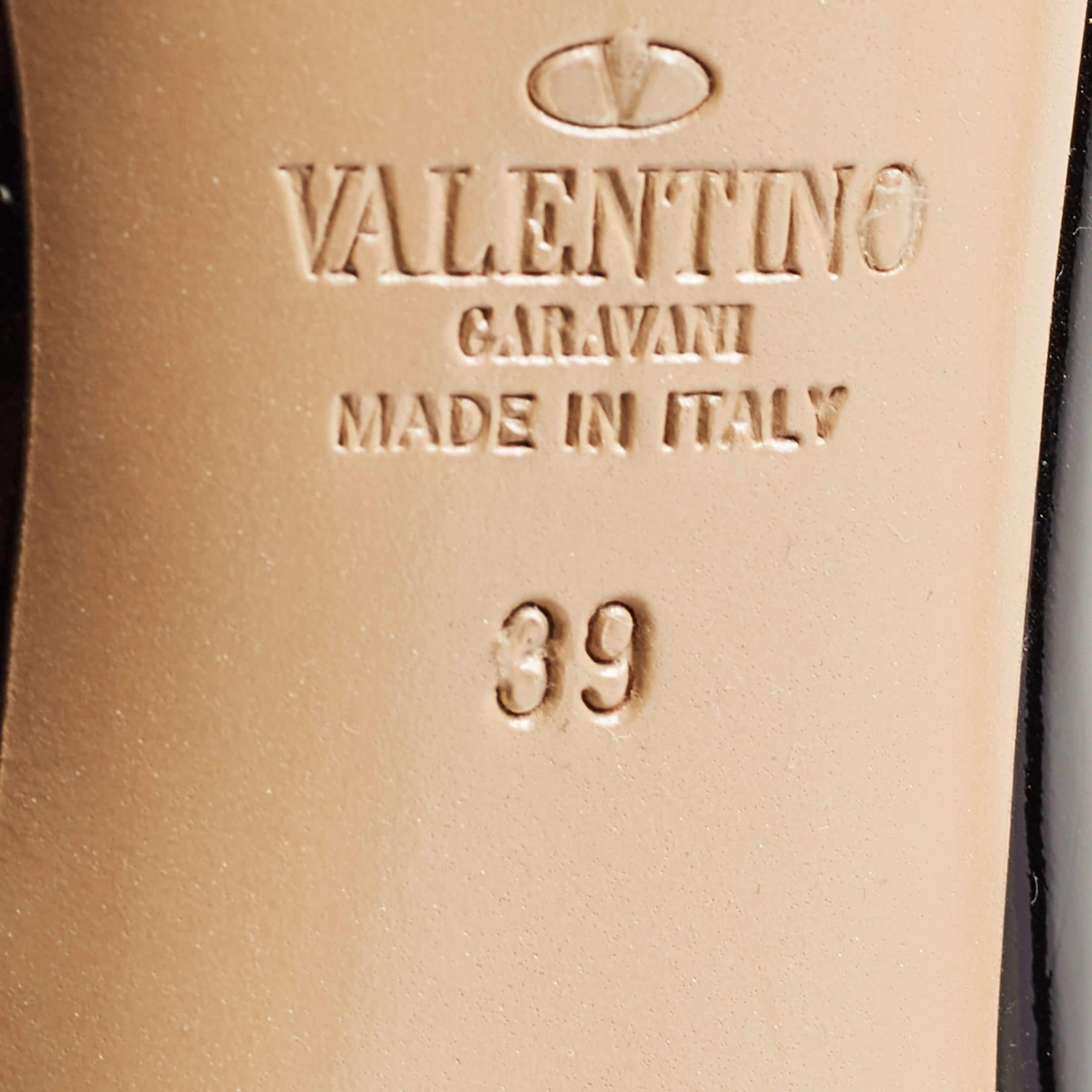 Valentino Black Patent Leather Rockstud Peep Toe Pumps Size 39 For Sale 1