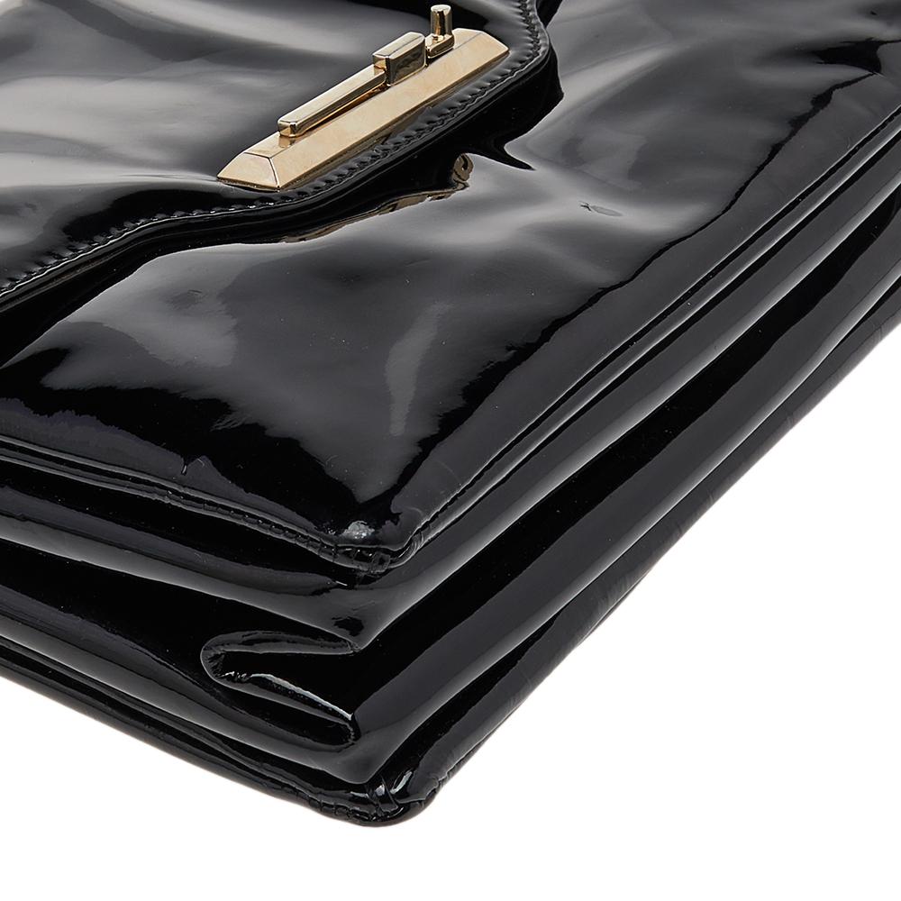 Valentino Black Patent Leather Shoulder Bag For Sale 2