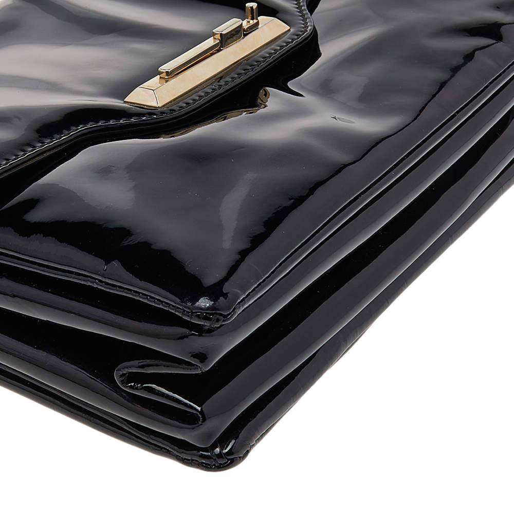 Valentino Black Patent Leather Shoulder Bag For Sale 4