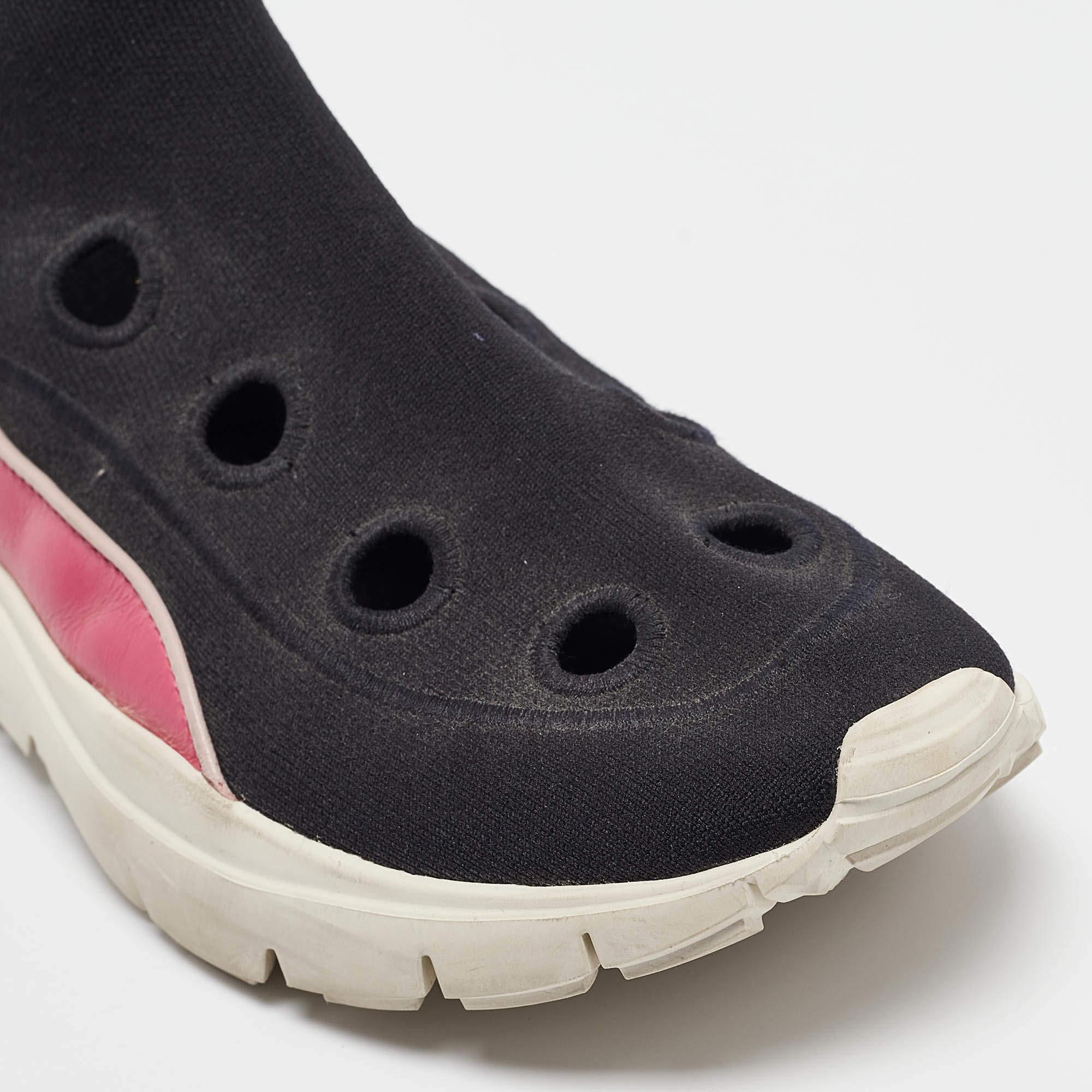 Valentino Black/Pink Fabric and Leather VLTN High Top Sneakers Size 35 For Sale 3