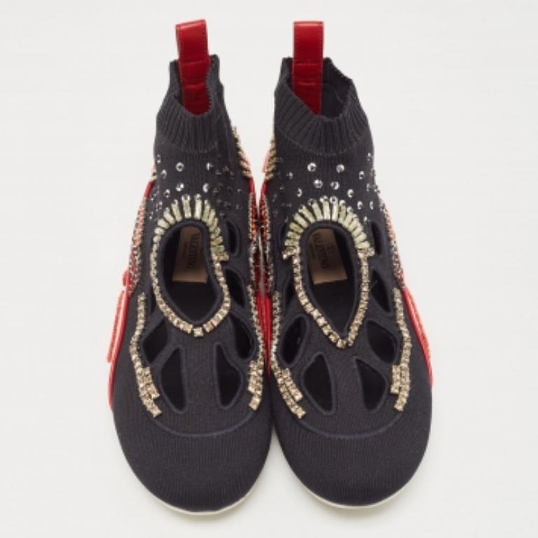 Valentino Black/Pink Knit Fabric High Top Sneakers Size 36 Bon état - En vente à Dubai, Al Qouz 2