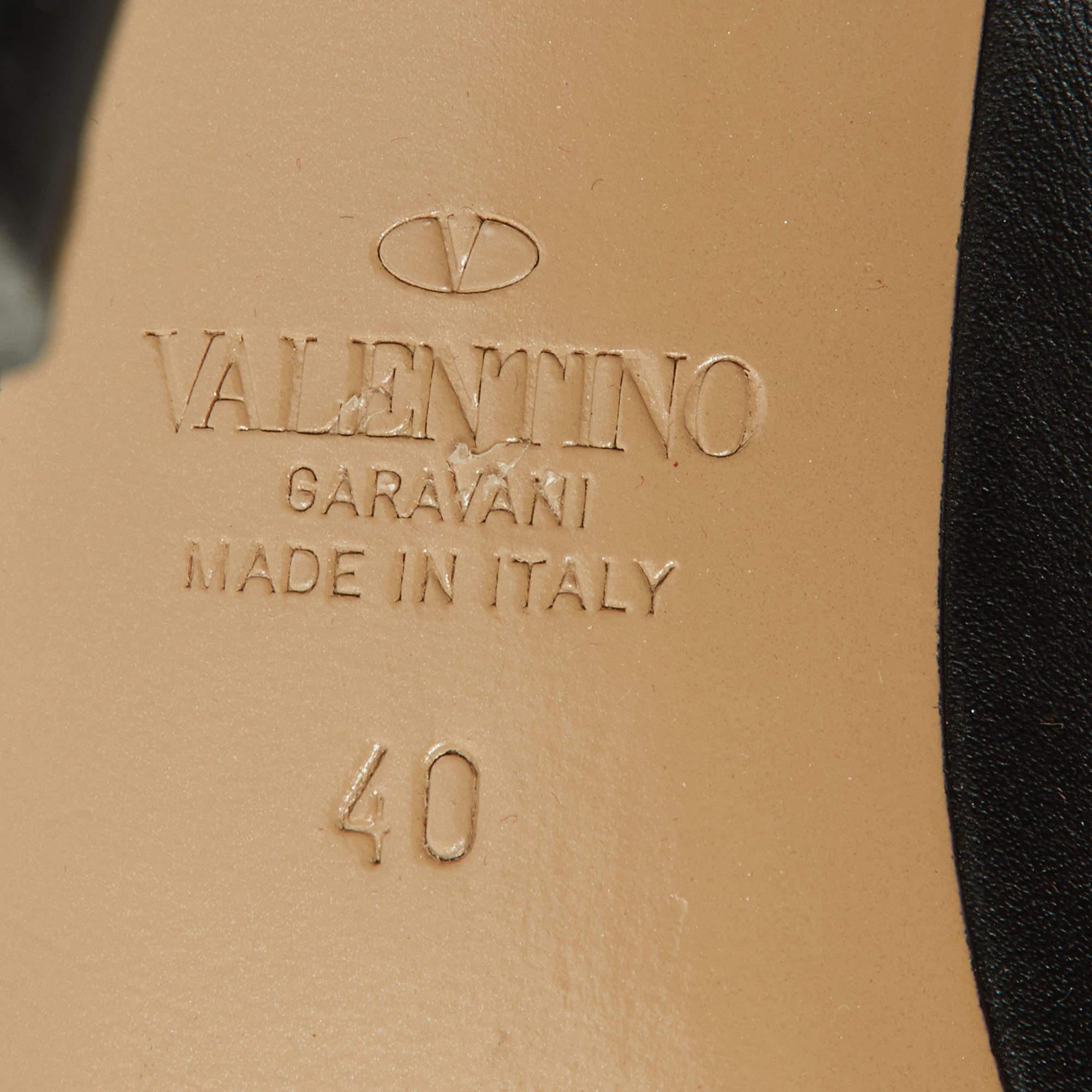Valentino Black/Pink Leather Rockstud Buckle Strap Pumps Size 40 3
