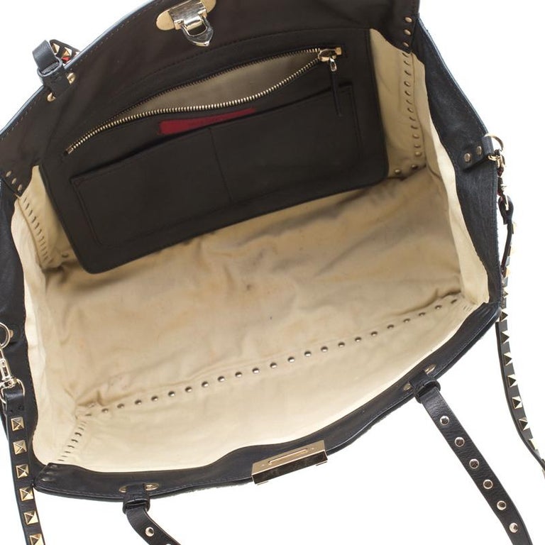 Valentino Garavani Rockstud Pet Customizable N/s Tote Bag for Woman in  Black/sheer Fuchsia