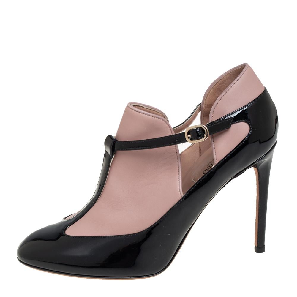 Valentino Black/Pink Patent And Leather T-Strap Booties Size 38 In Good Condition In Dubai, Al Qouz 2