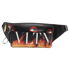 Valentino Schwarze bedruckte Emilio Villalba x VLTN Gürteltasche aus Leder