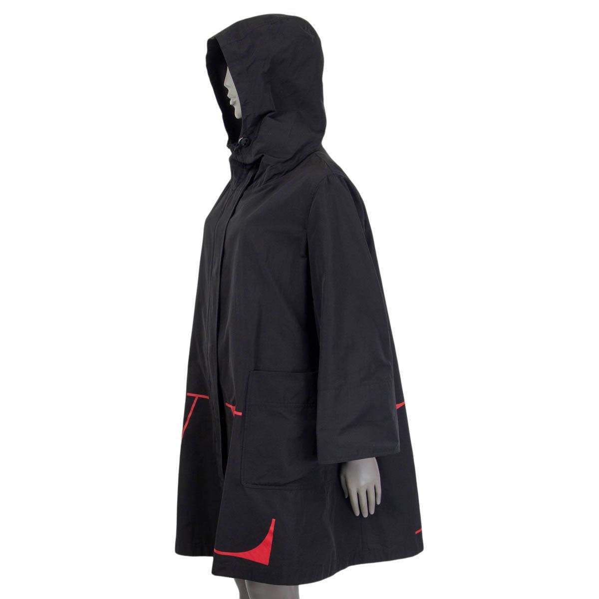 Black VALENTINO black & red cotton VLTN LOGO HOODED Coat Jacket 40 S For Sale