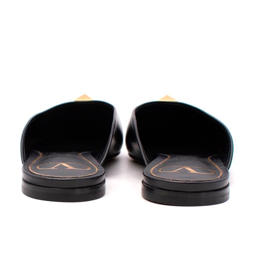 Valentino Black Rockstud Pointed Toe Mules In Excellent Condition For Sale In London, GB