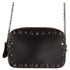 black ROCKSTUD SMALL CHAIN CROSSBOY CAMERA Shoulder Bag at 1stDibs | valentino camera sale, valentino camera bag black, valentino black camera bag