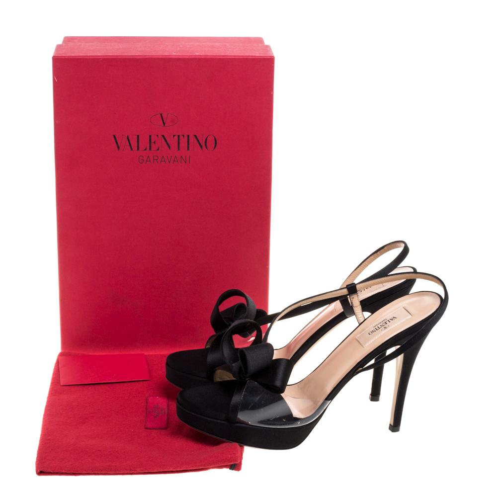 Valentino Black Satin And PVC Bow Open Toe Slingback Sandals Size 39.5 For Sale 3