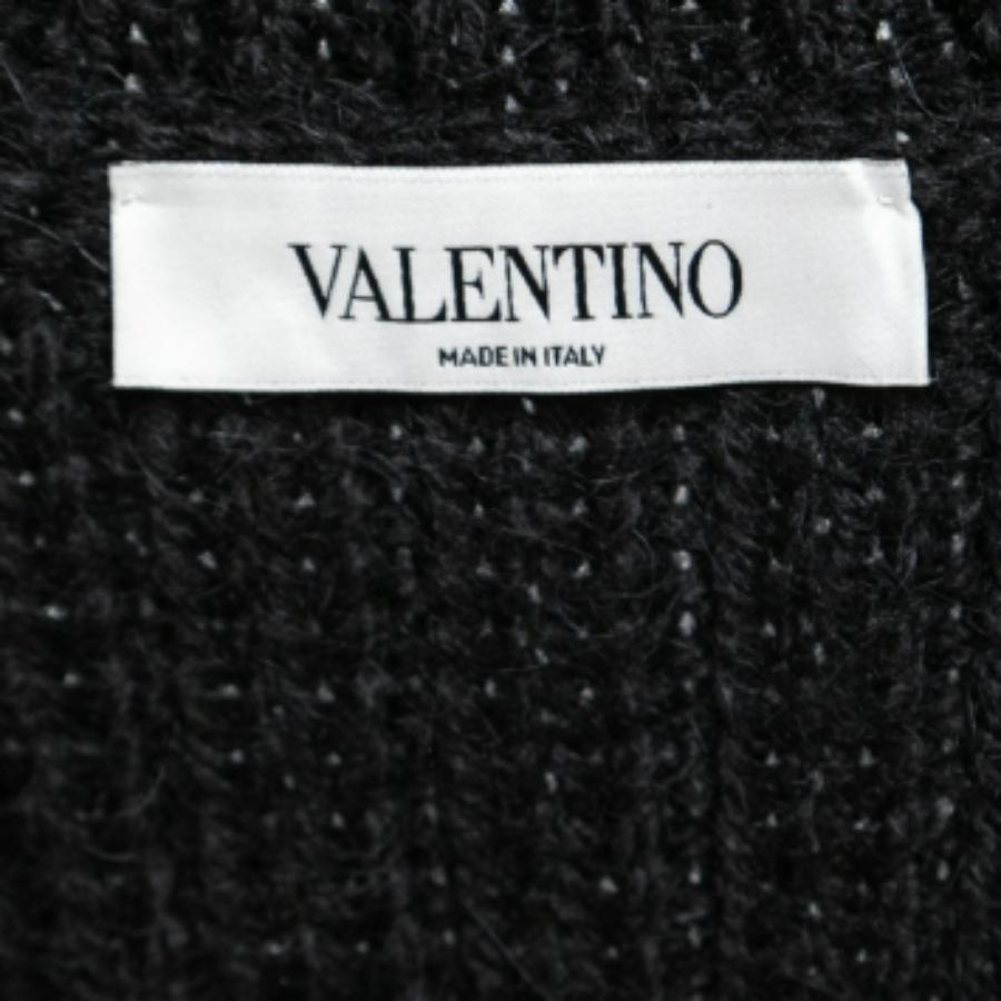 Valentino Schwarzer Pullover aus Wolle mit Paillettenverzierung S im Angebot 2