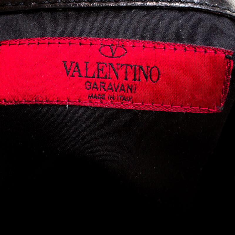 Valentino Black Sequins and Leather Glam Tote In Excellent Condition In Dubai, Al Qouz 2