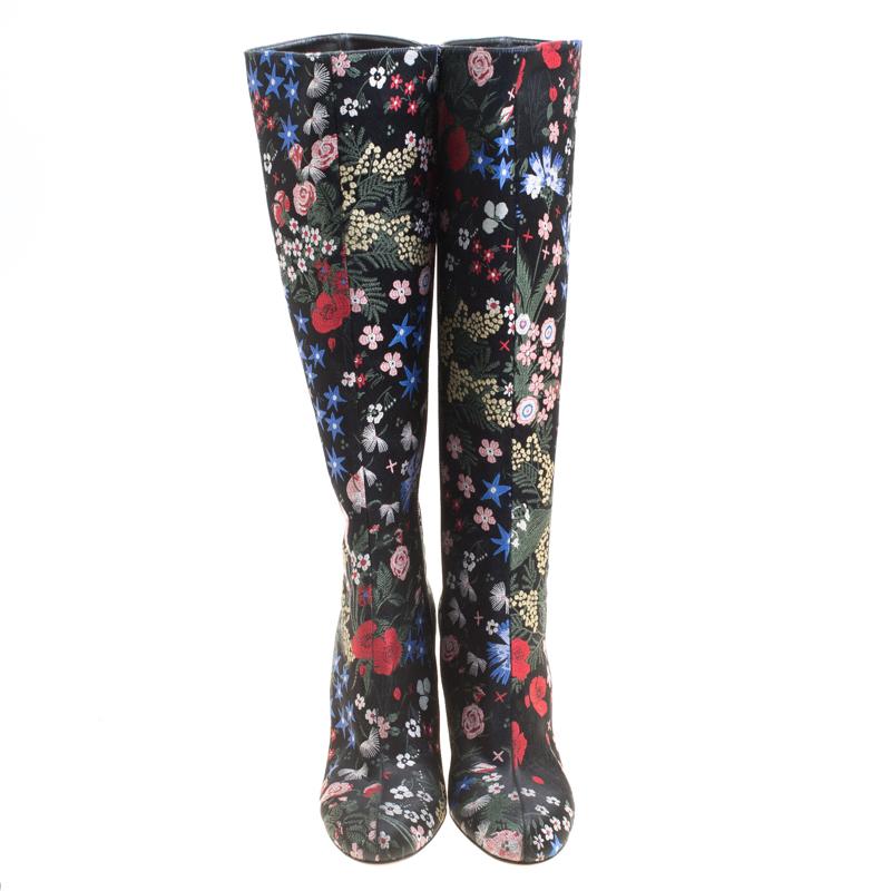 Valentino Black Spring Garden Brocade Knee Length Boots Size 37 In New Condition In Dubai, Al Qouz 2