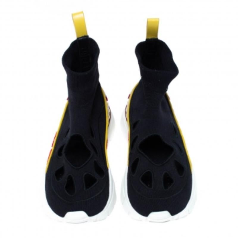Donna Valentino Nero in tessuto elasticizzato con calzino taglia 36 in vendita