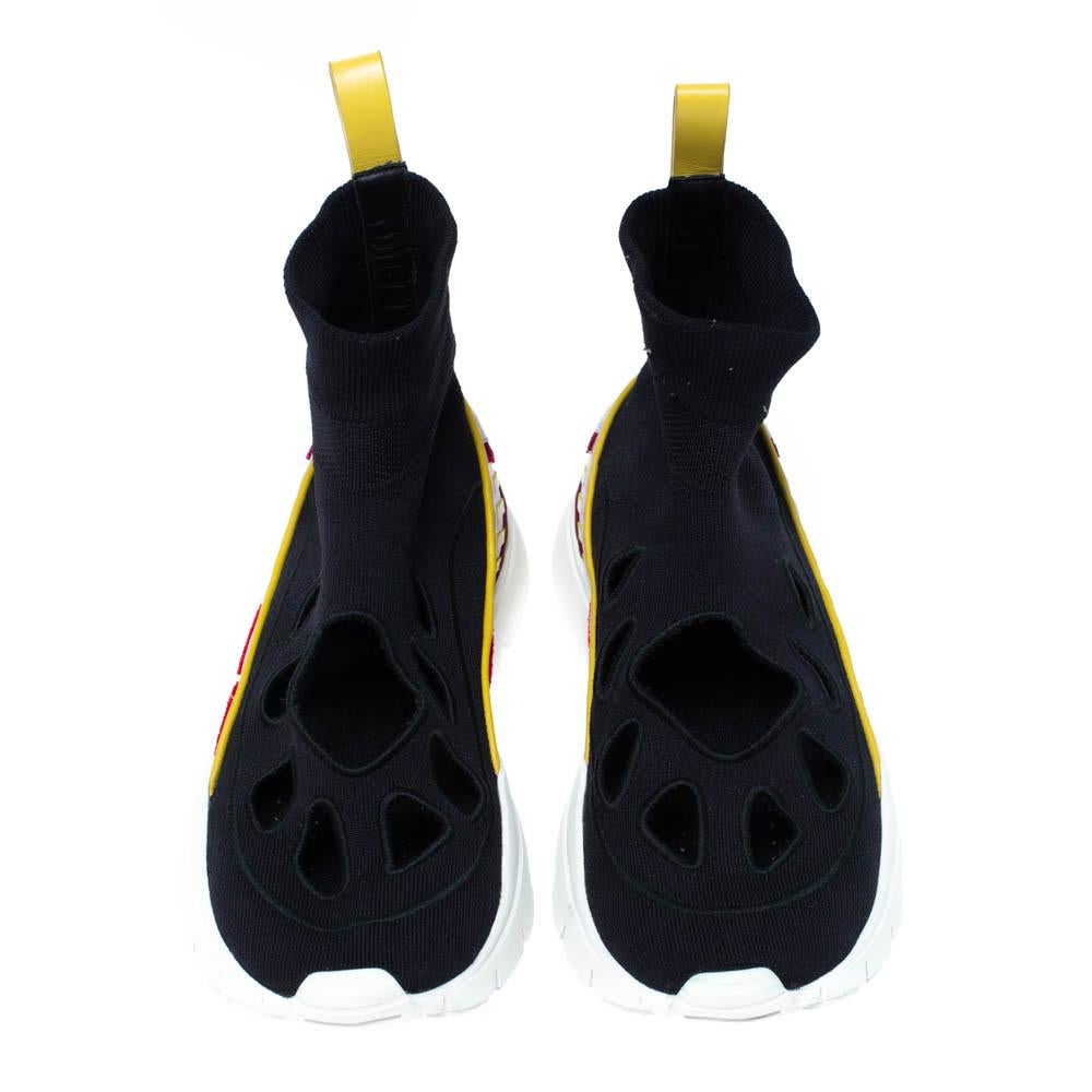 Valentino Black Stretch Fabric Cut Out Sock Sneakers Size 36 In Good Condition For Sale In Dubai, Al Qouz 2