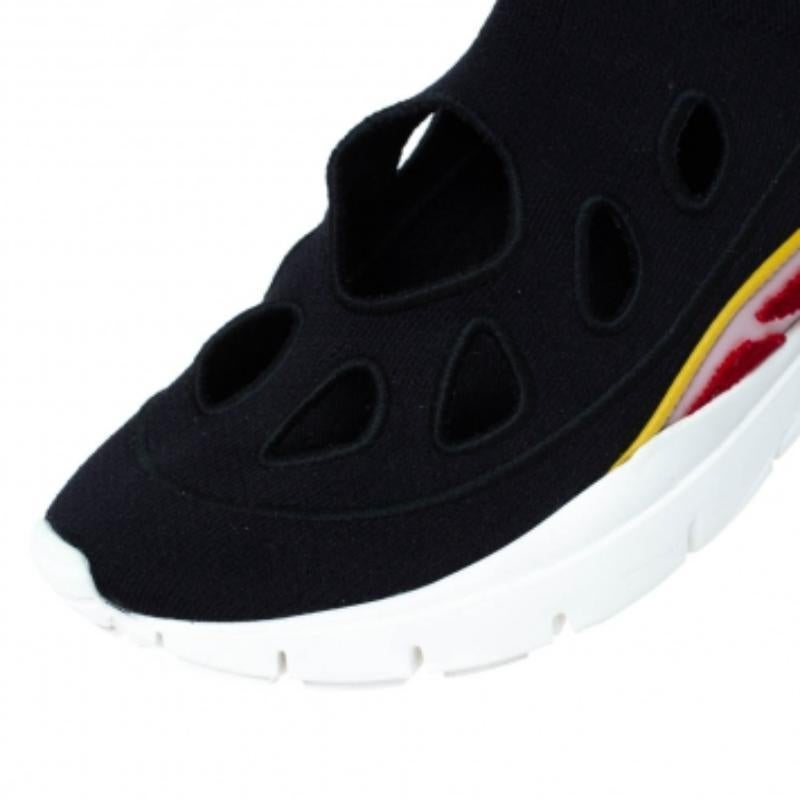 Valentino Nero in tessuto elasticizzato con calzino taglia 36 in vendita 1