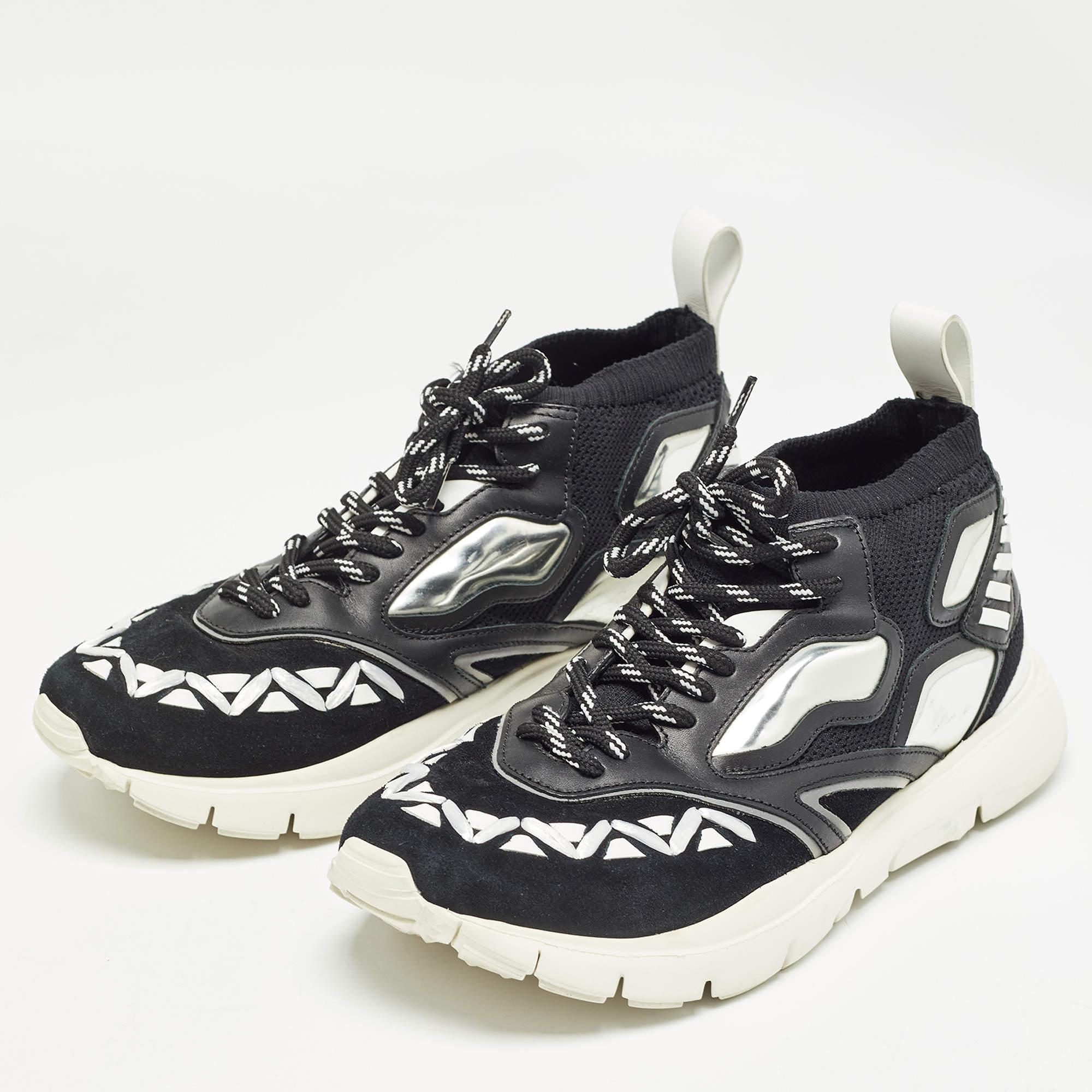 Opt for this lovely pair for the design is luxe as well as comfortable. These designer sneakers have well sewn uppers beautifully set on durable soles.