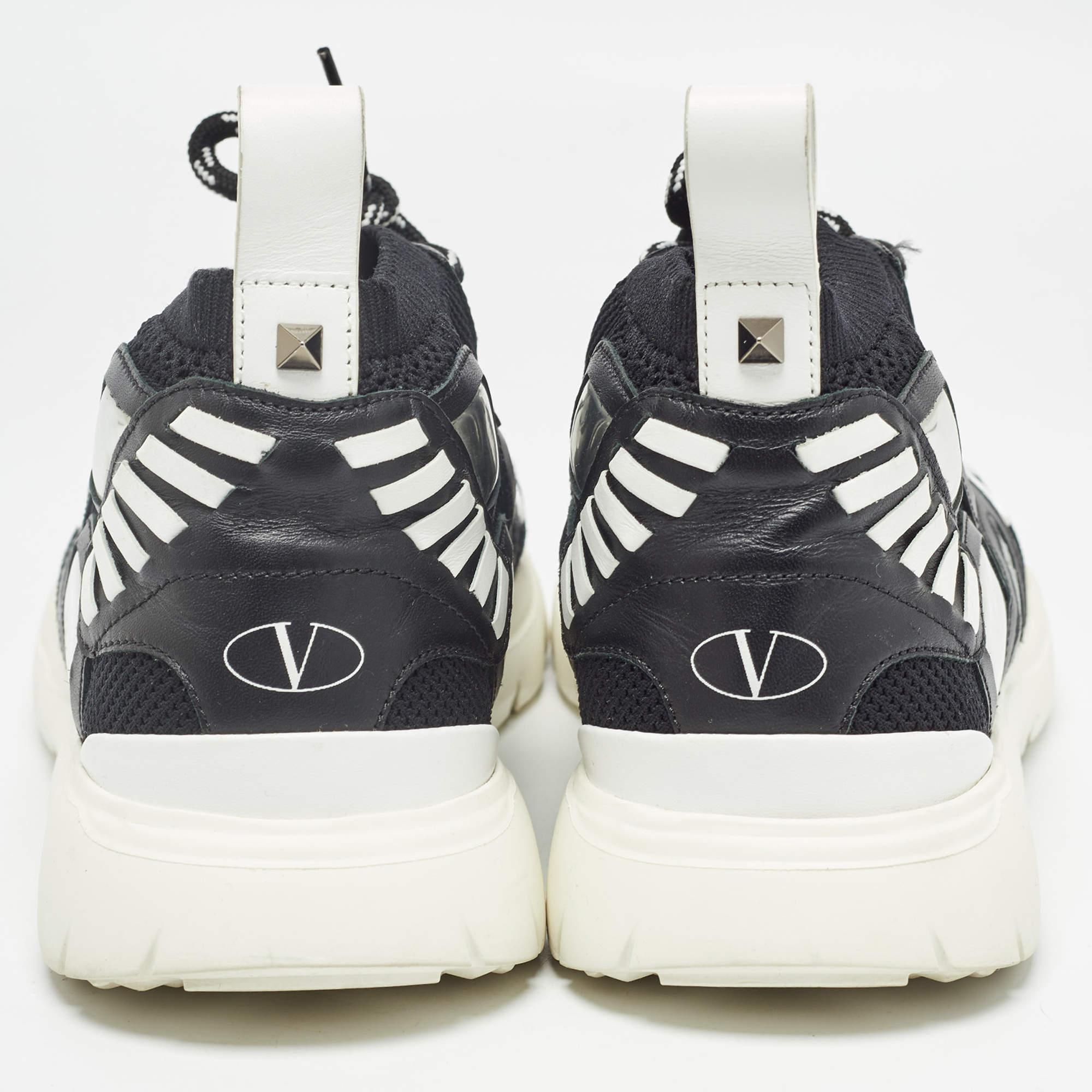 Valentino Black Suede and Leather Rockstud Sneakers Size 41 For Sale 1