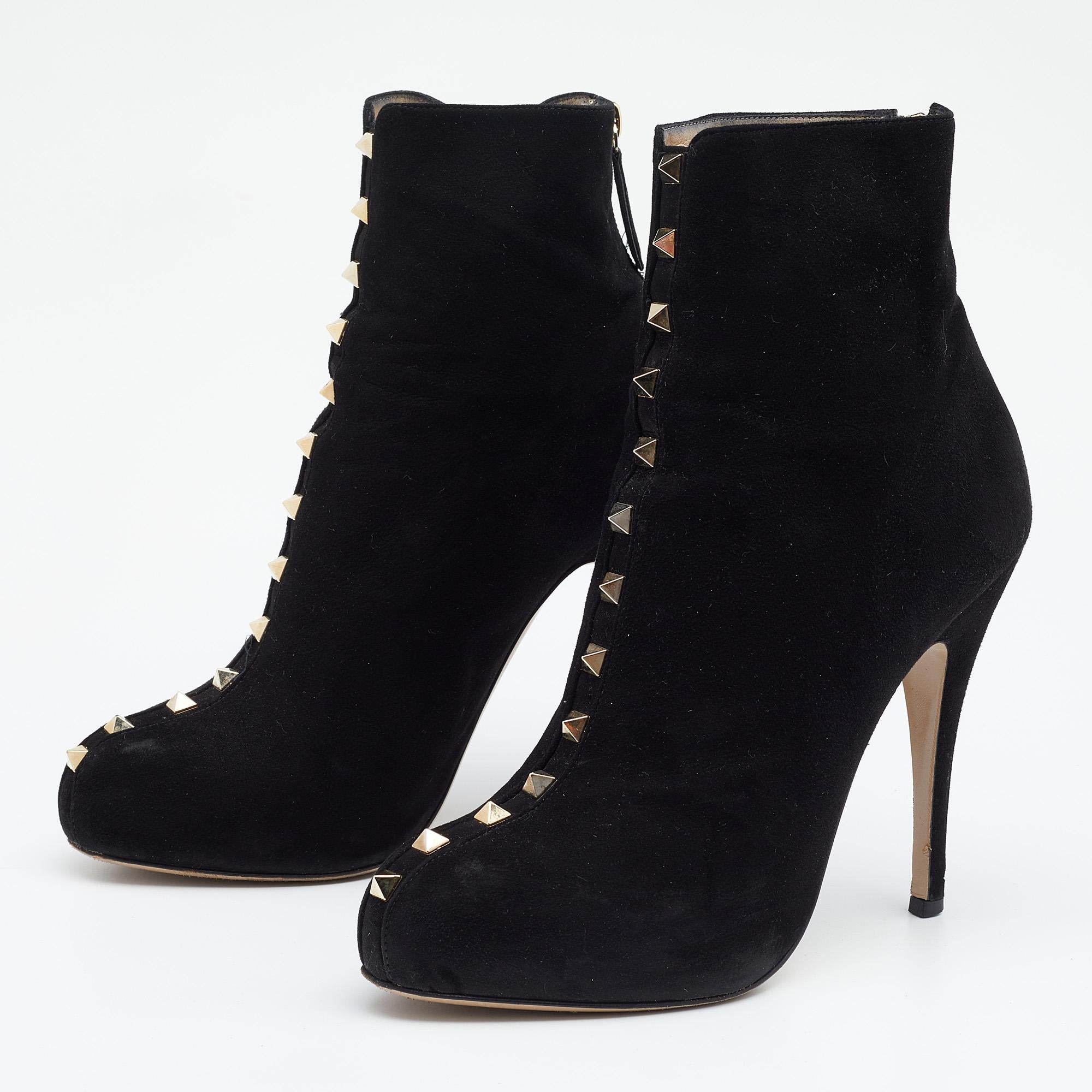 Women's Valentino Black Suede Rockstud Ankle Length Boots Size 38