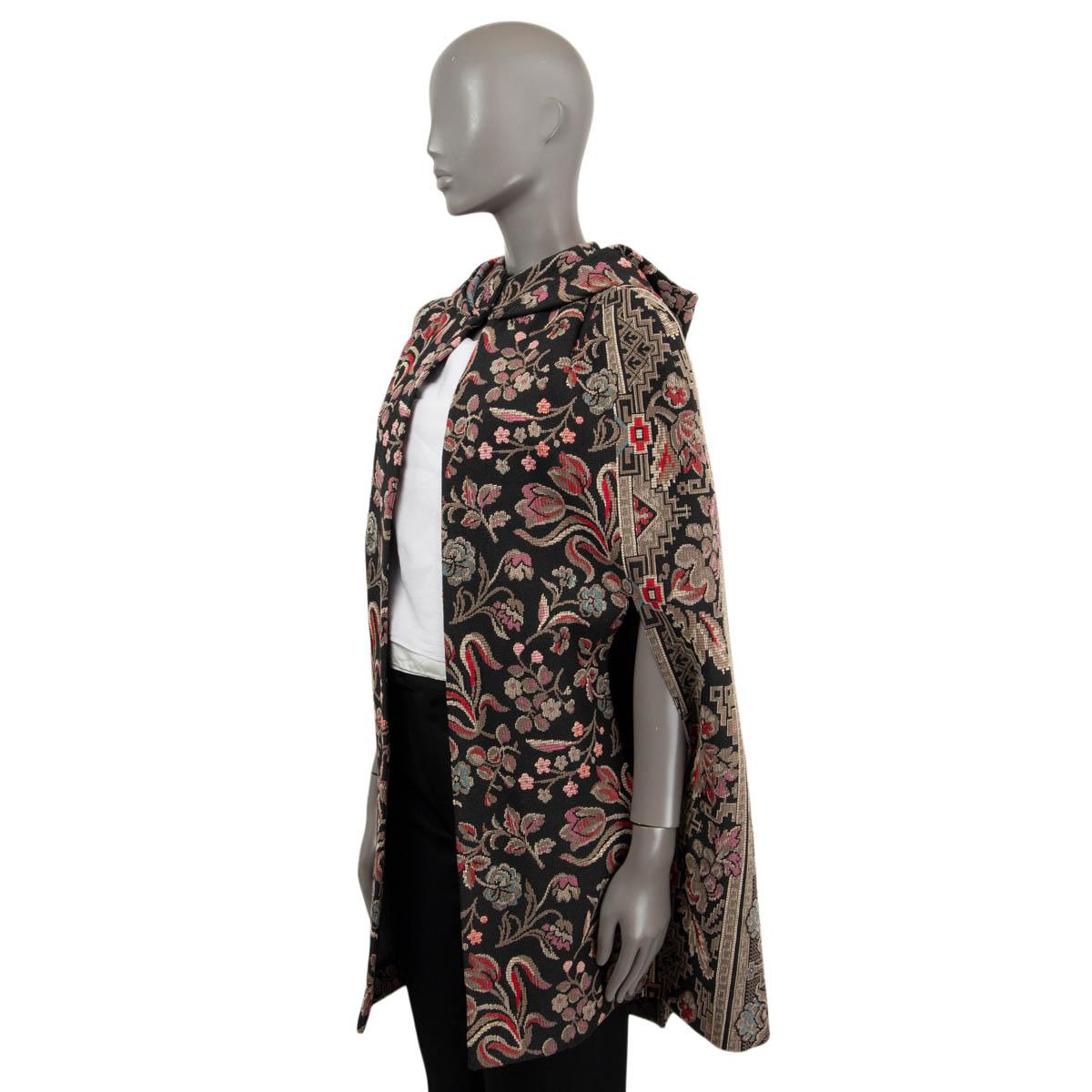 VALENTINO black taupe pink cotton 2013 FLORAL JACQUARD Cape Jacket 40 S In Excellent Condition For Sale In Zürich, CH