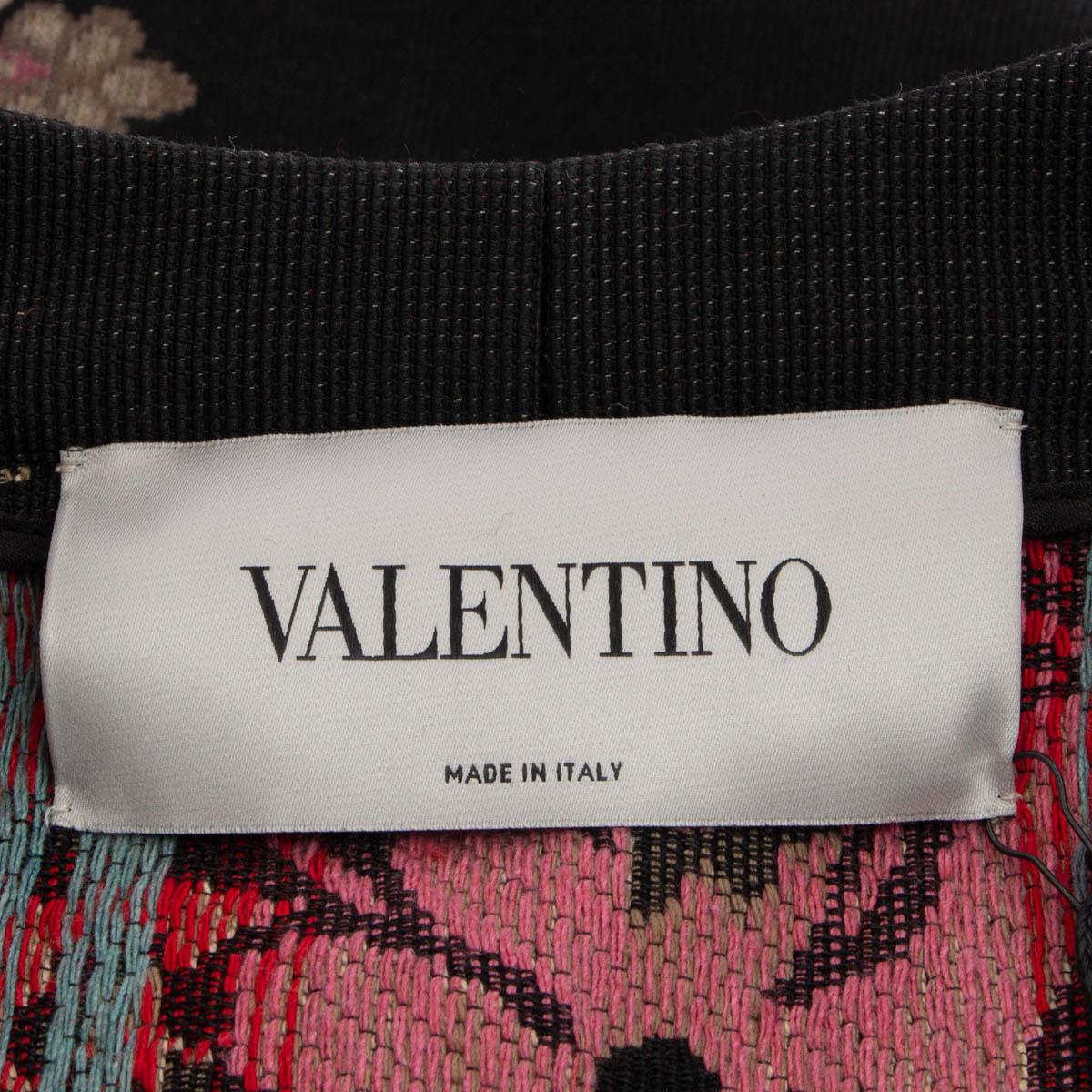 VALENTINO black taupe pink cotton 2013 FLORAL JACQUARD Cape Jacket 40 S For Sale 3