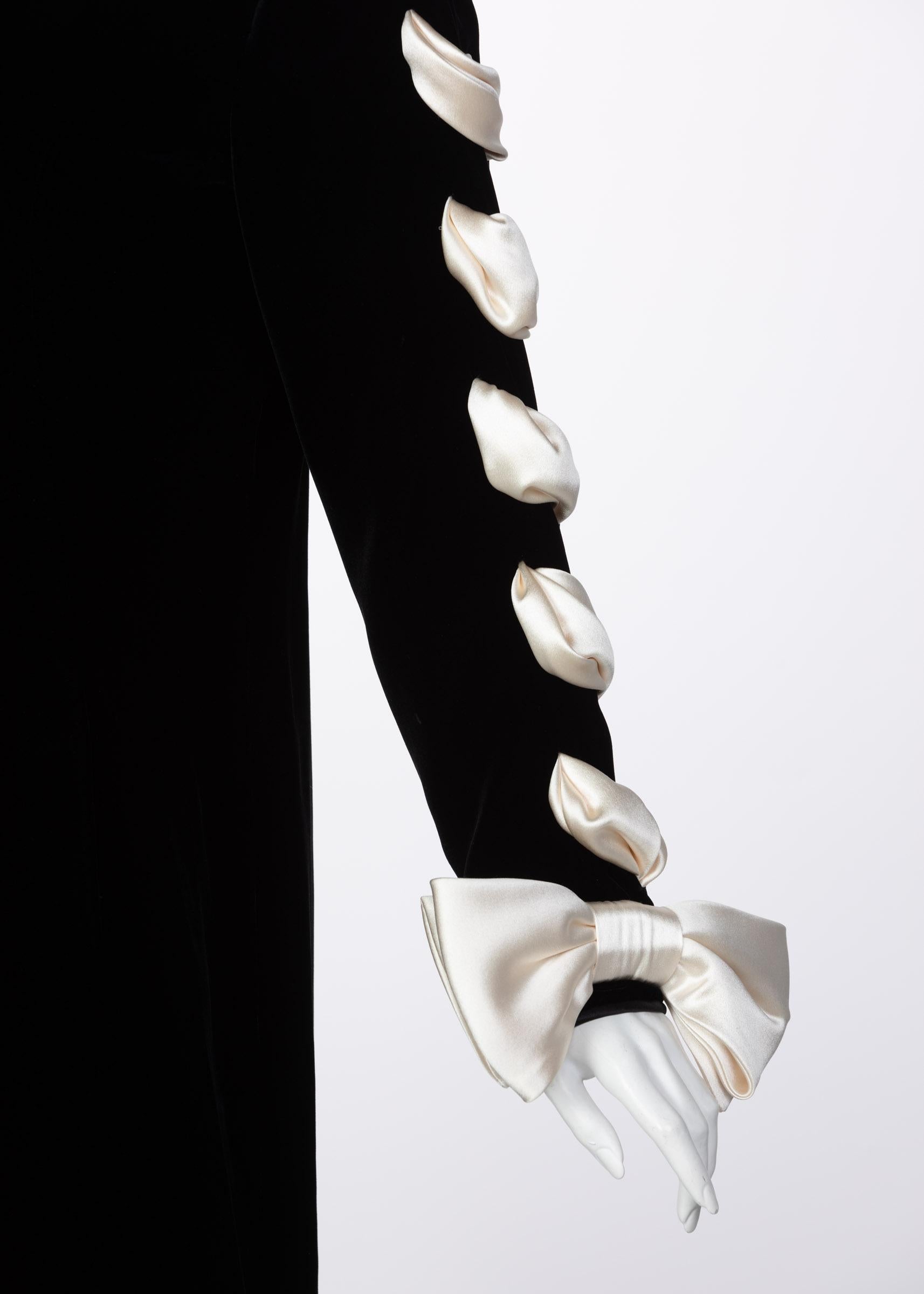 Women's Valentino Black Velvet Ivory Satin Ribbon Bow Dress, 1980s