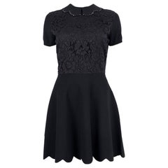 VALENTINO Schwarzes MINIkleid aus Viskose mit ROCKSTUD LACE PANELLED MINI M