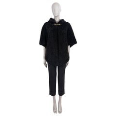 VALENTINO black VLOGO CHAIN SHORT SLEEVE SHEARLING Cape Jacket 40 S