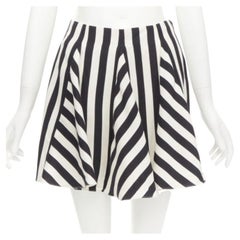 VALENTINO black white graphic stripe wool silk flared bias cut shorts IT38 XS
